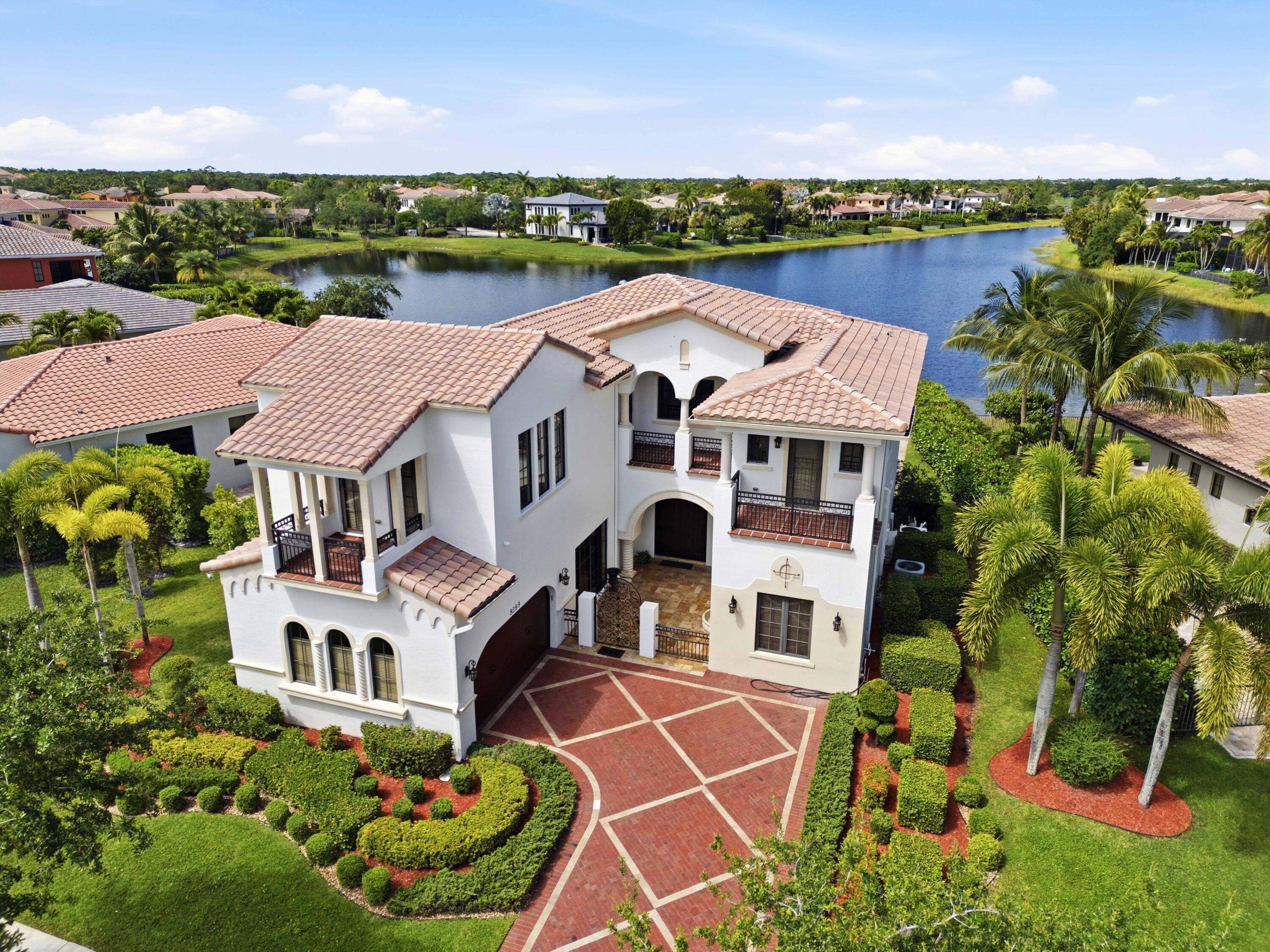 6BR – SingleFamilyResidence at 8289 Emerald Avenue