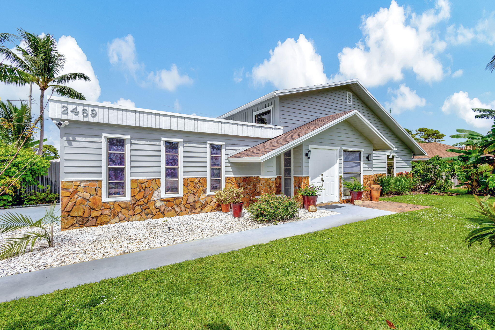 3BR – SingleFamilyResidence at 2469 Sun Up Lane