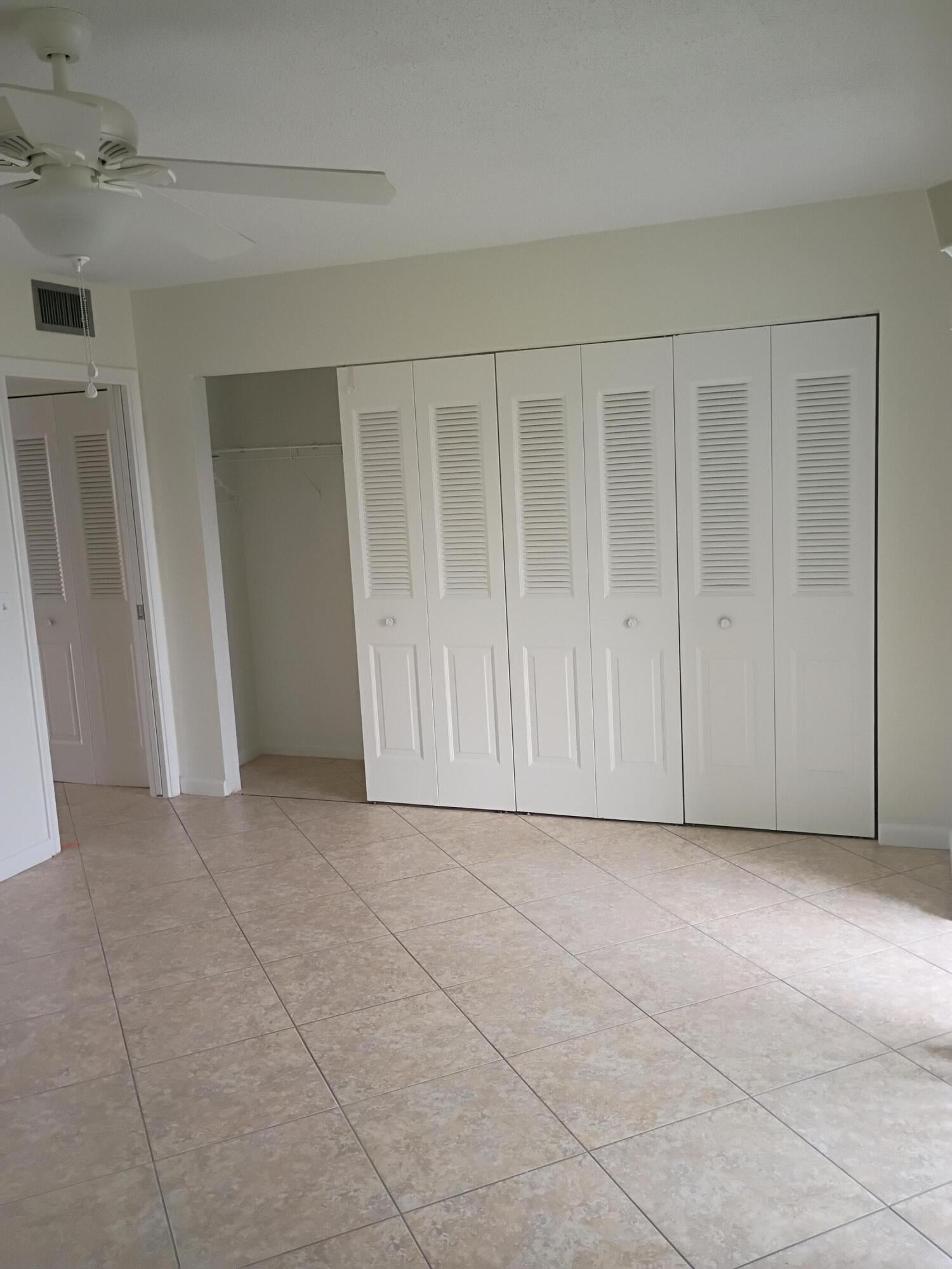 1BR – Condominium at 209 Camden #209