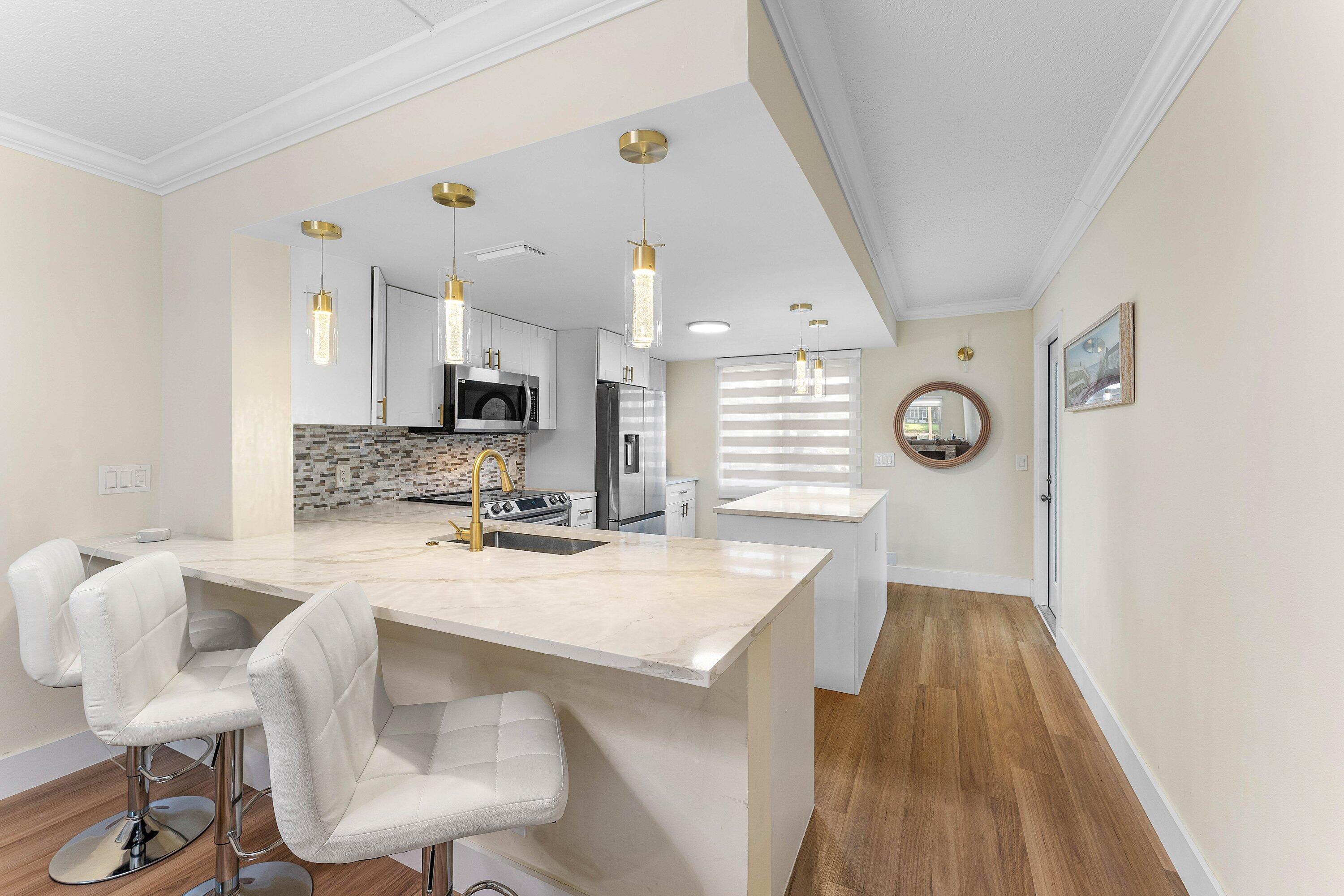 2BR – Condominium at 1019 Guildford B