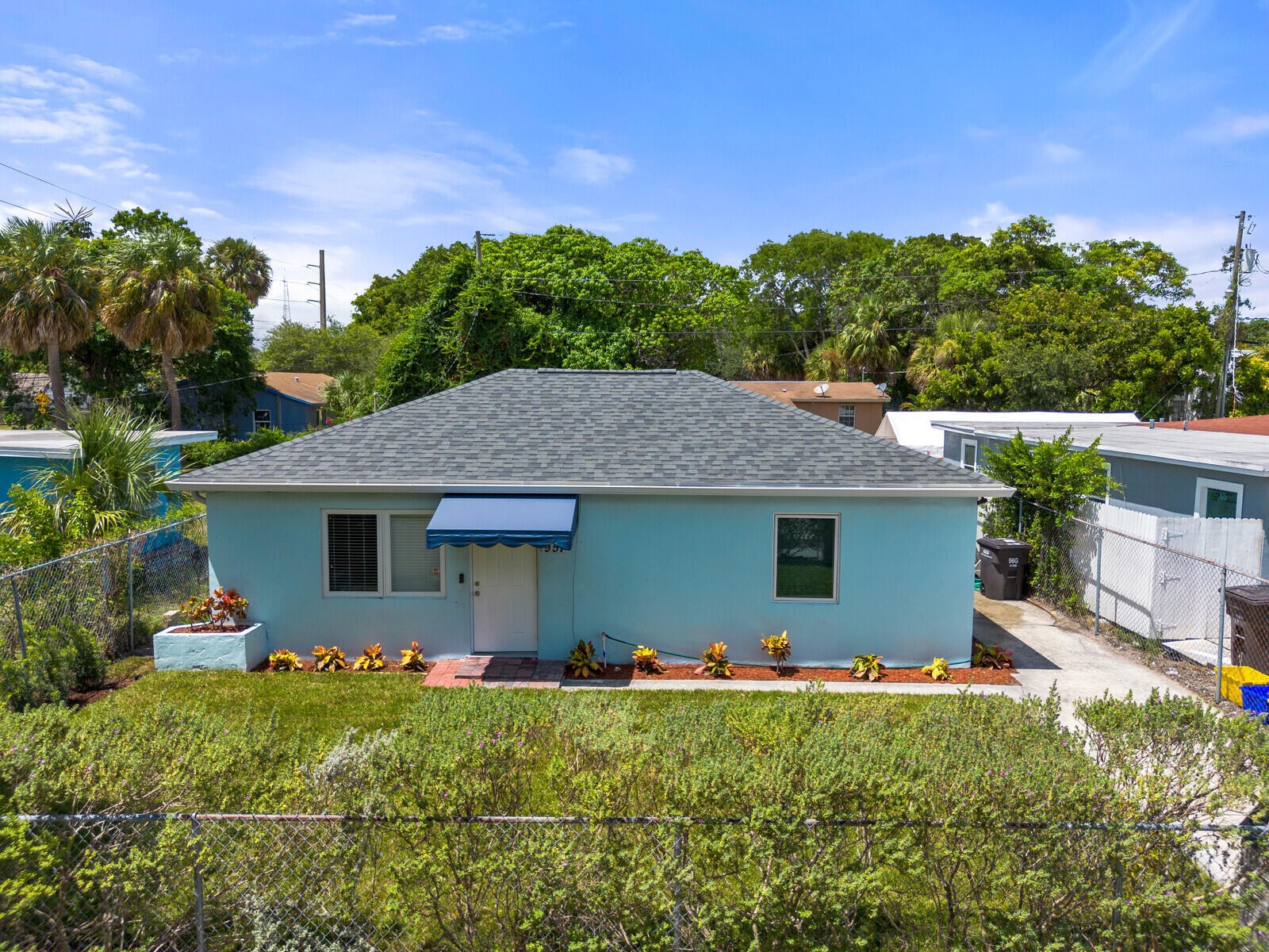 3BR – SingleFamilyResidence at 957 30th Street
