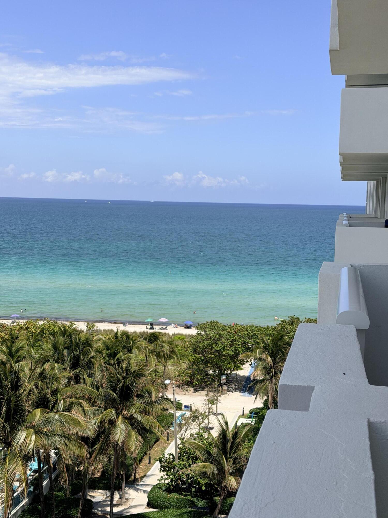 1BR – Condominium at 9195 Collins Avenue #913