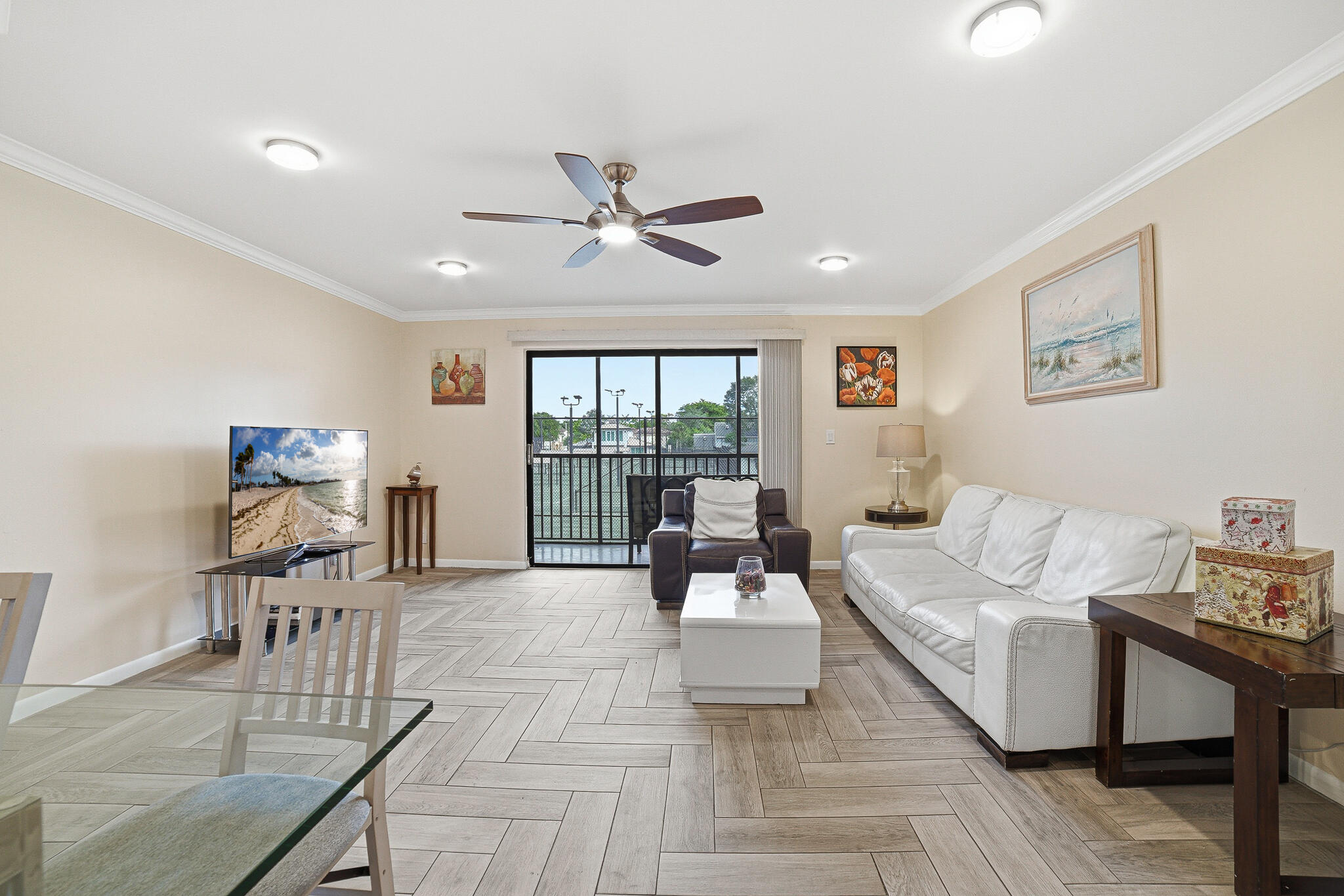 2BR – SingleFamilyResidence at 105 Deer Creek Road
