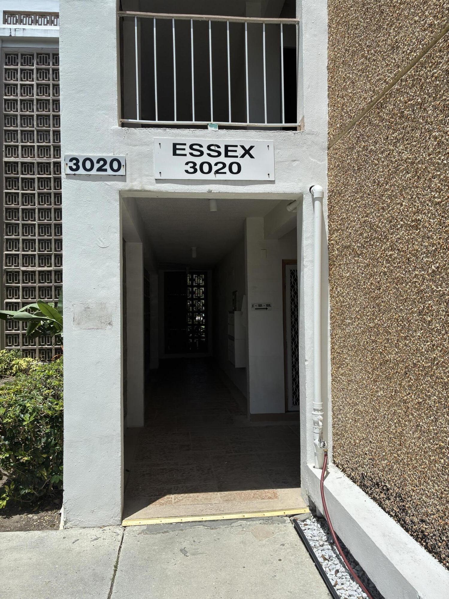 2BR – Condominium at 3020 NE 16th Avenue #102