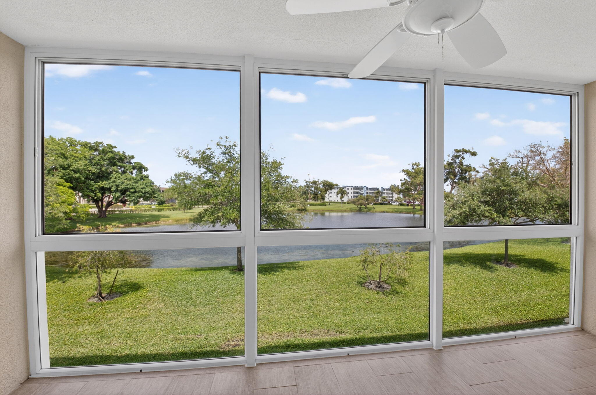 2BR – Condominium at 2047 Newcastle C