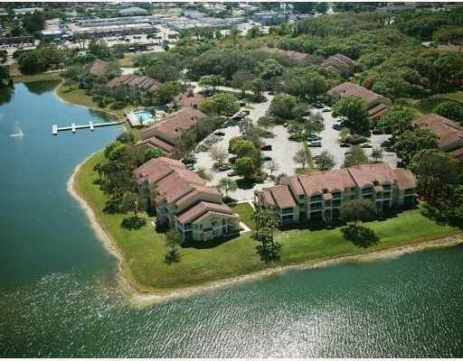 2BR – Condominium at 2465 NW 33rd Street #1516
