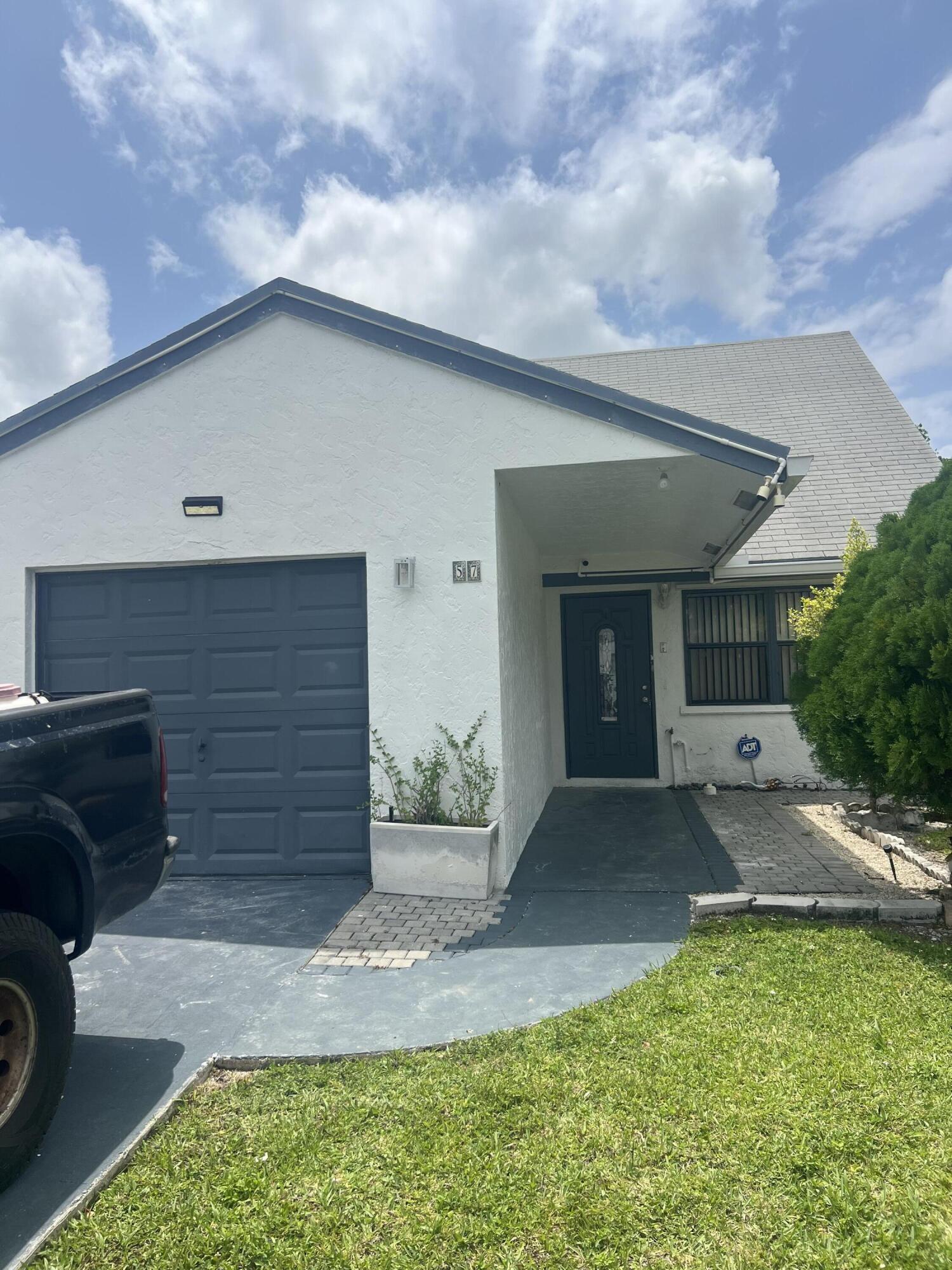 4BR – SingleFamilyResidence at 57 Peachtree Place
