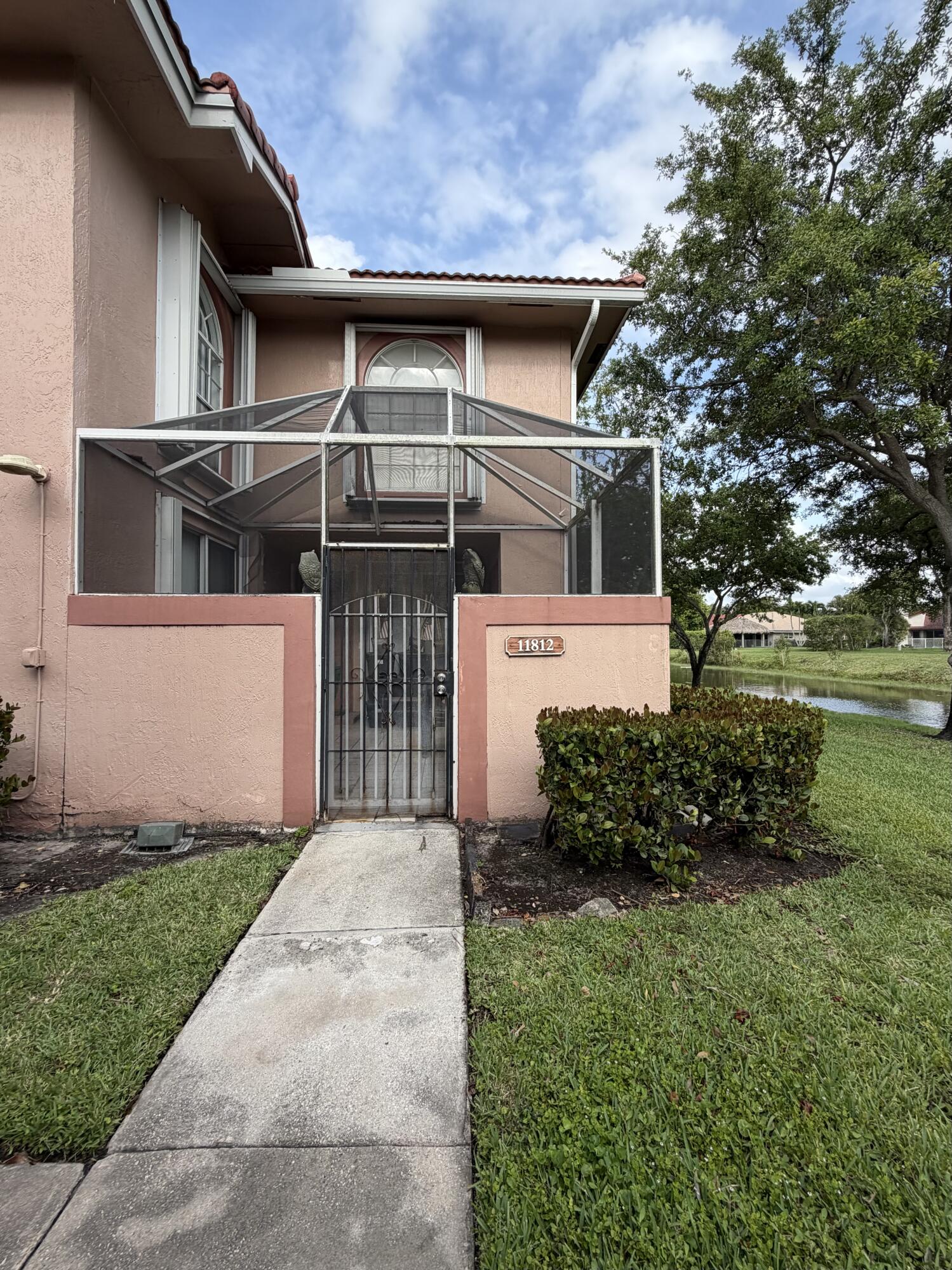 3BR – Townhouse at 11812 Royal Palm Boulevard