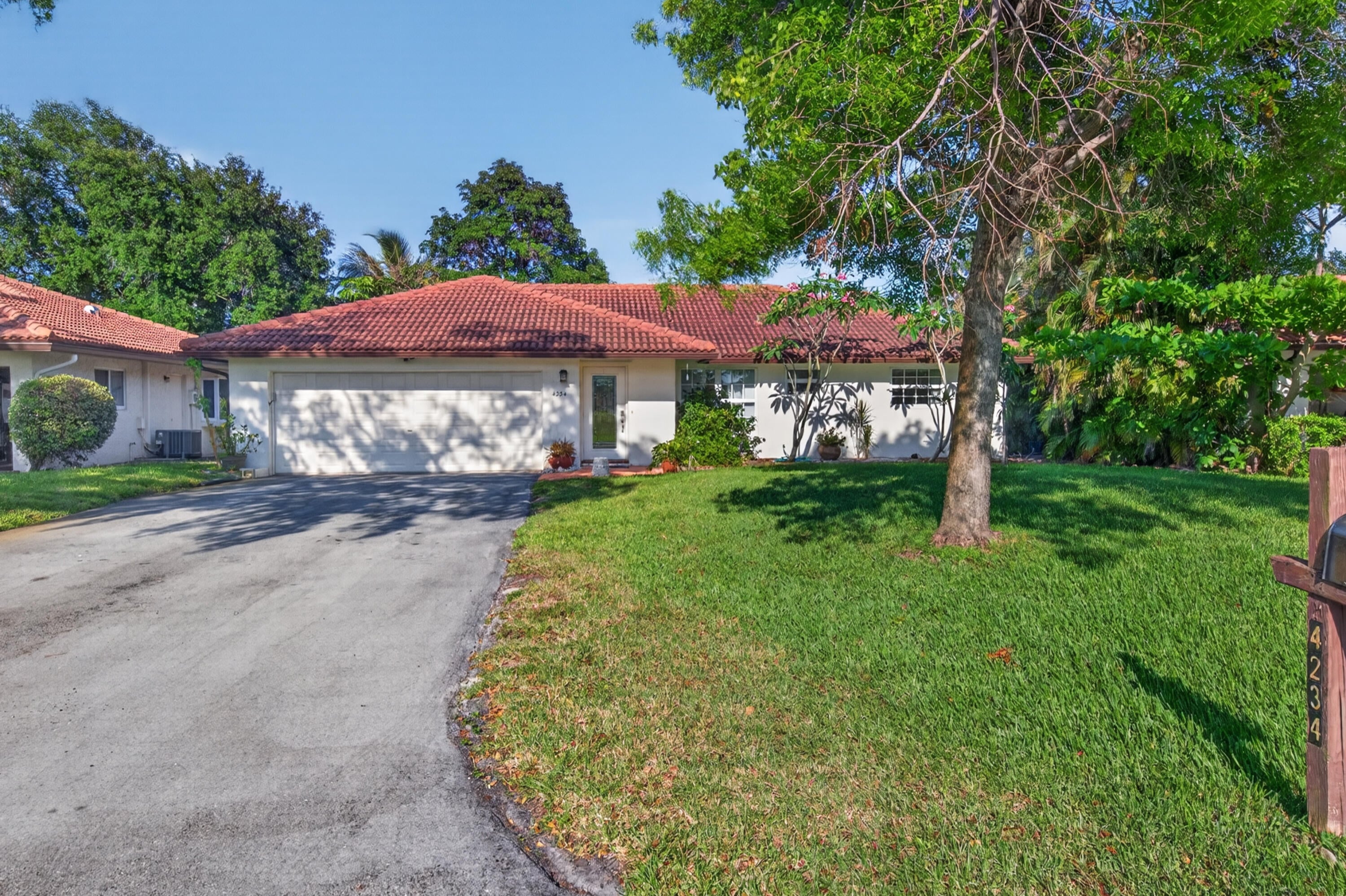 2BR – SingleFamilyResidence at 4234 NW 3rd Way