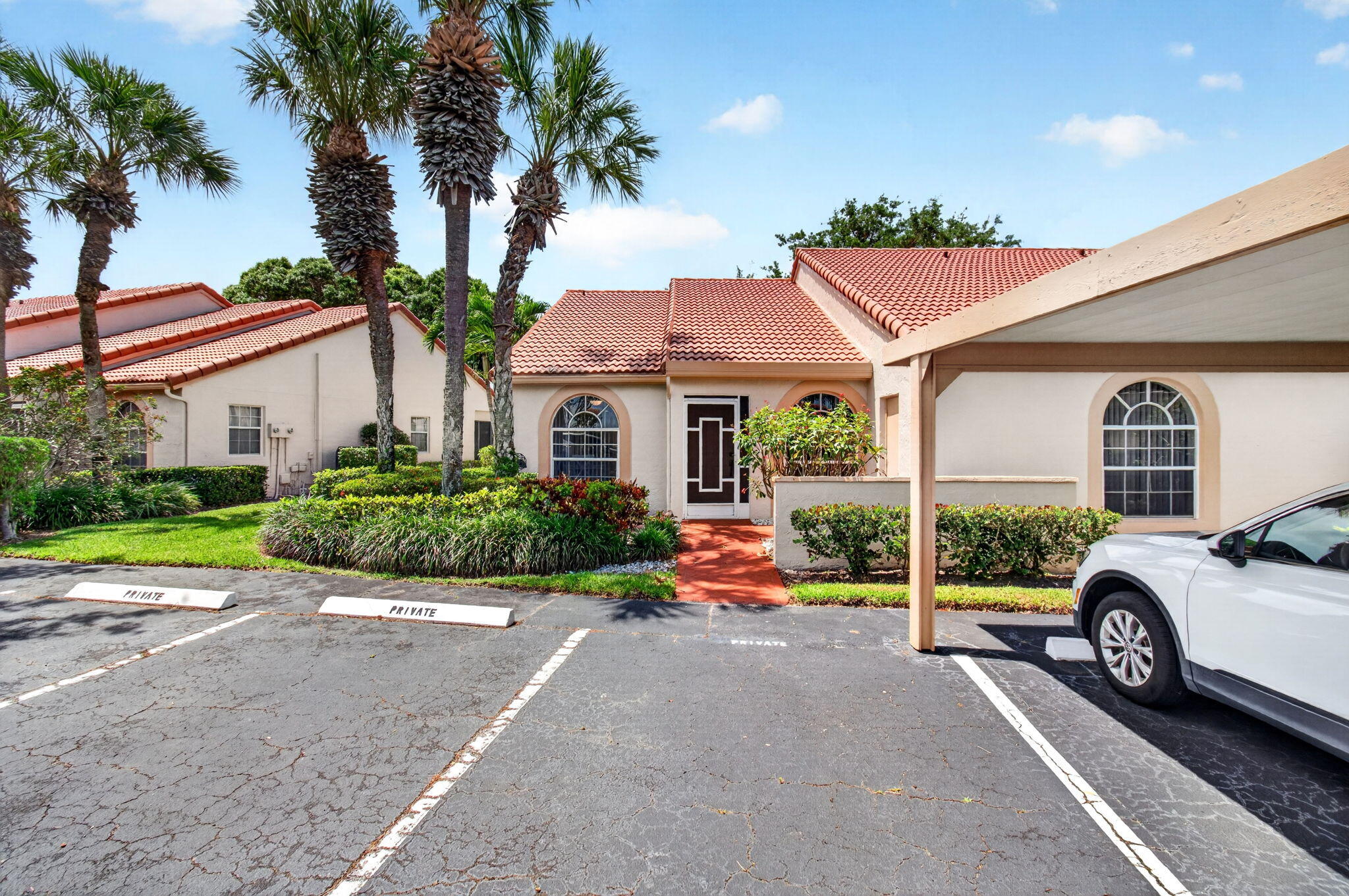 2BR – Condominium at 14323 Via Royale #2