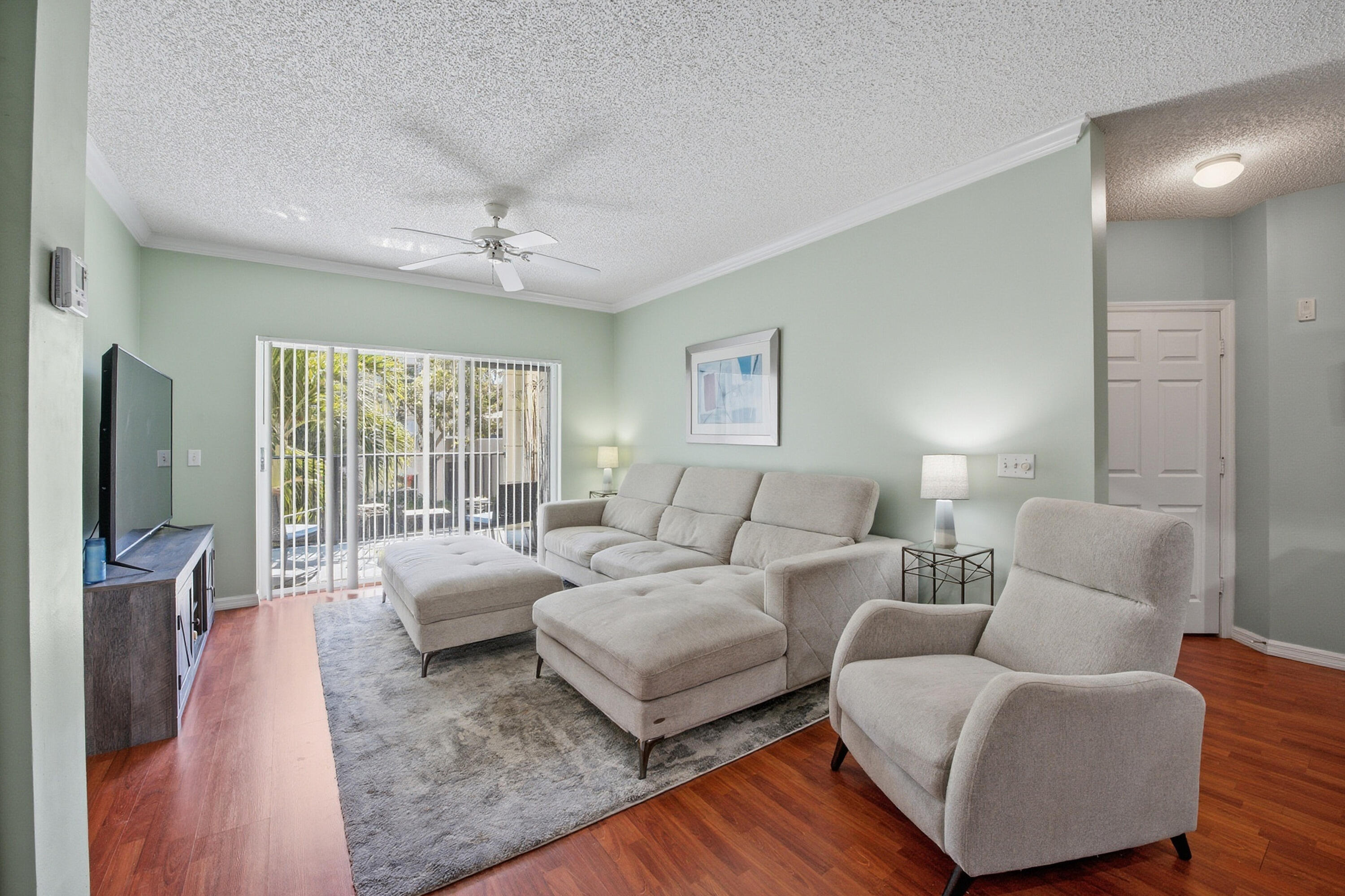 2BR – Condominium at 3221 Tuscany Way #3221
