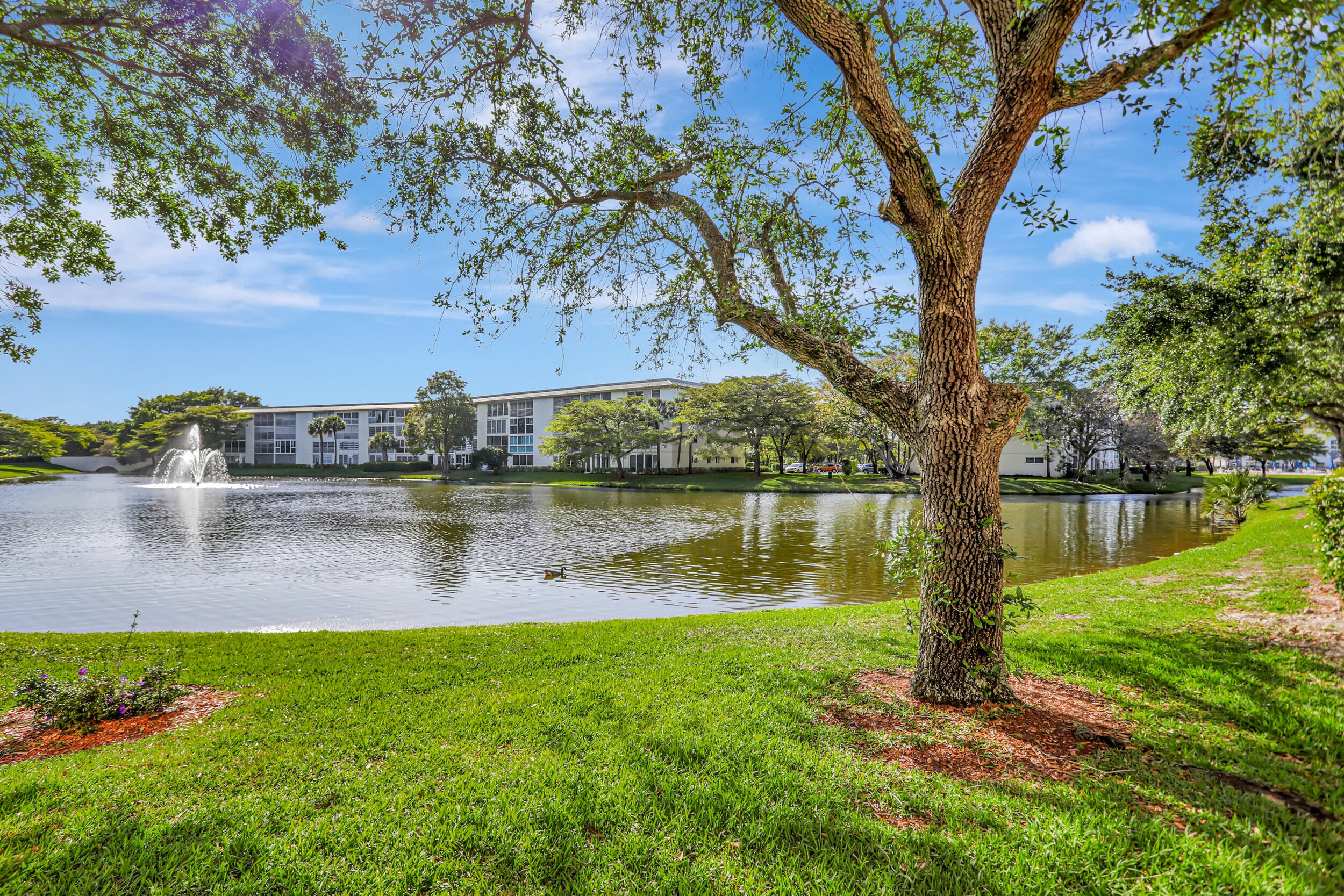 2BR – Condominium at 1704 Andros Isle #E-1