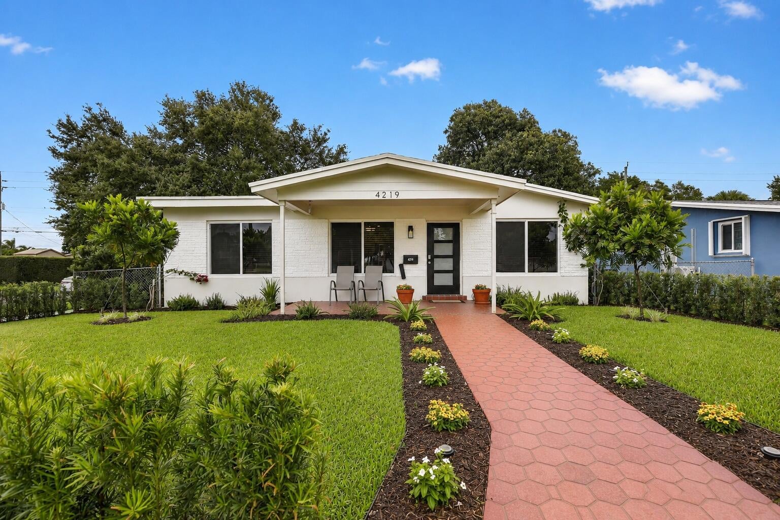 3BR – SingleFamilyResidence at 4219 W Park Road
