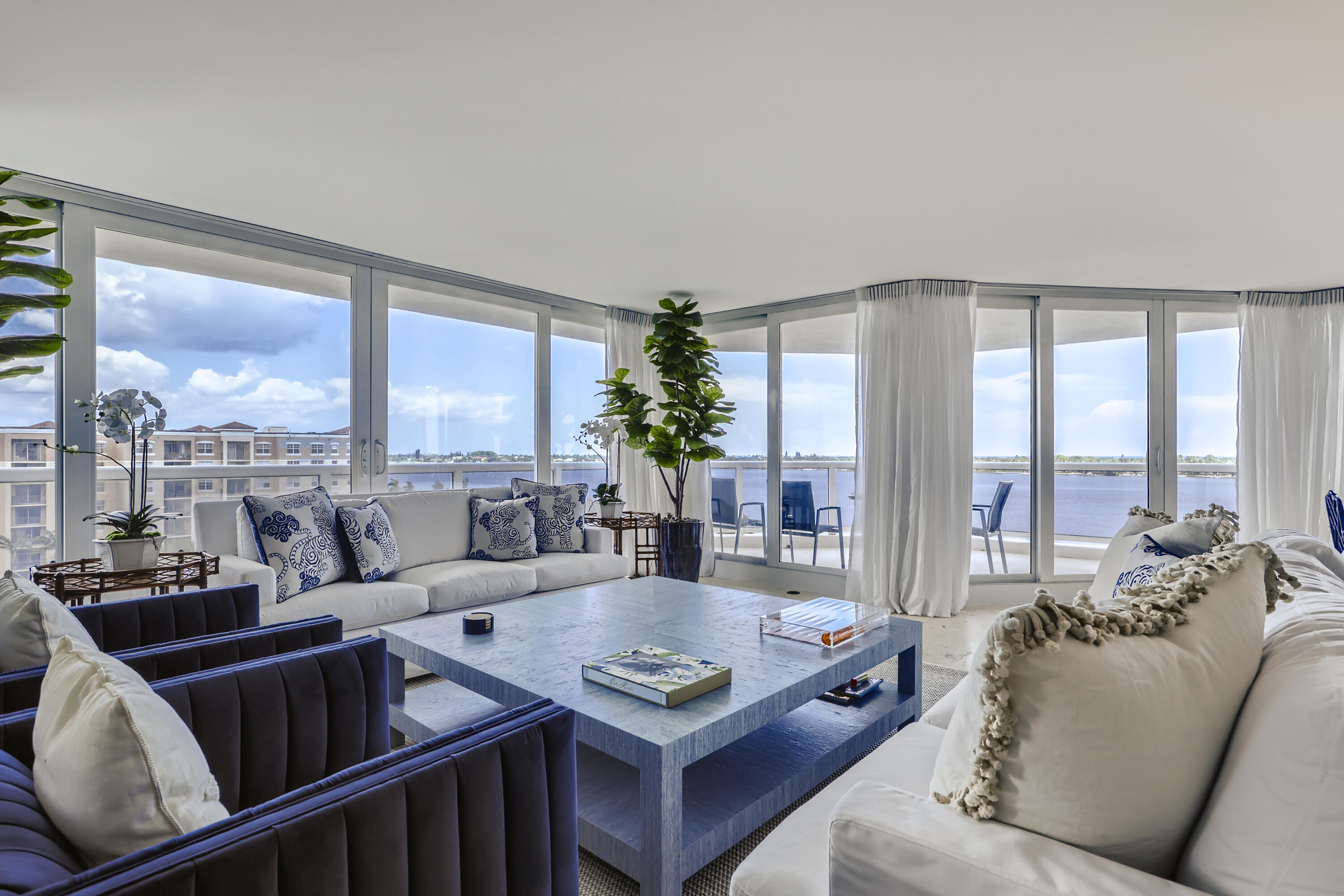 2BR – Condominium at 1617 N Flagler Drive #9b