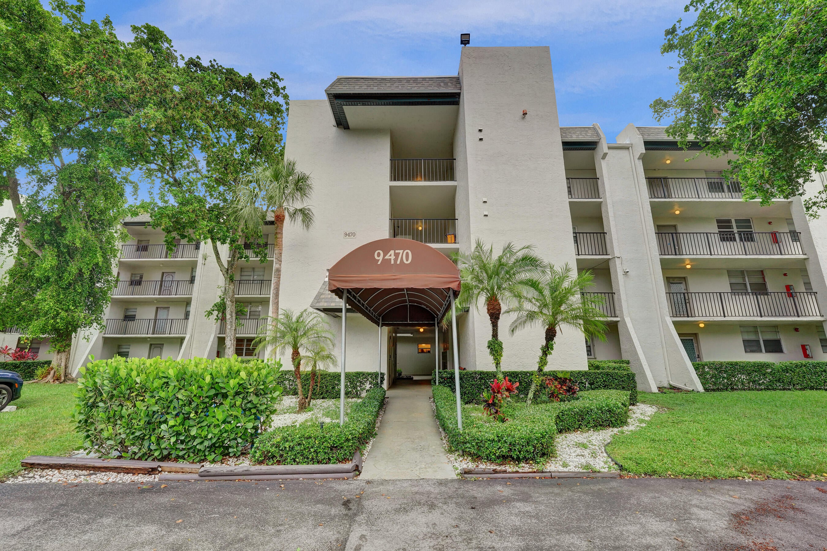 2BR – Condominium at 9470 Poinciana Place #308