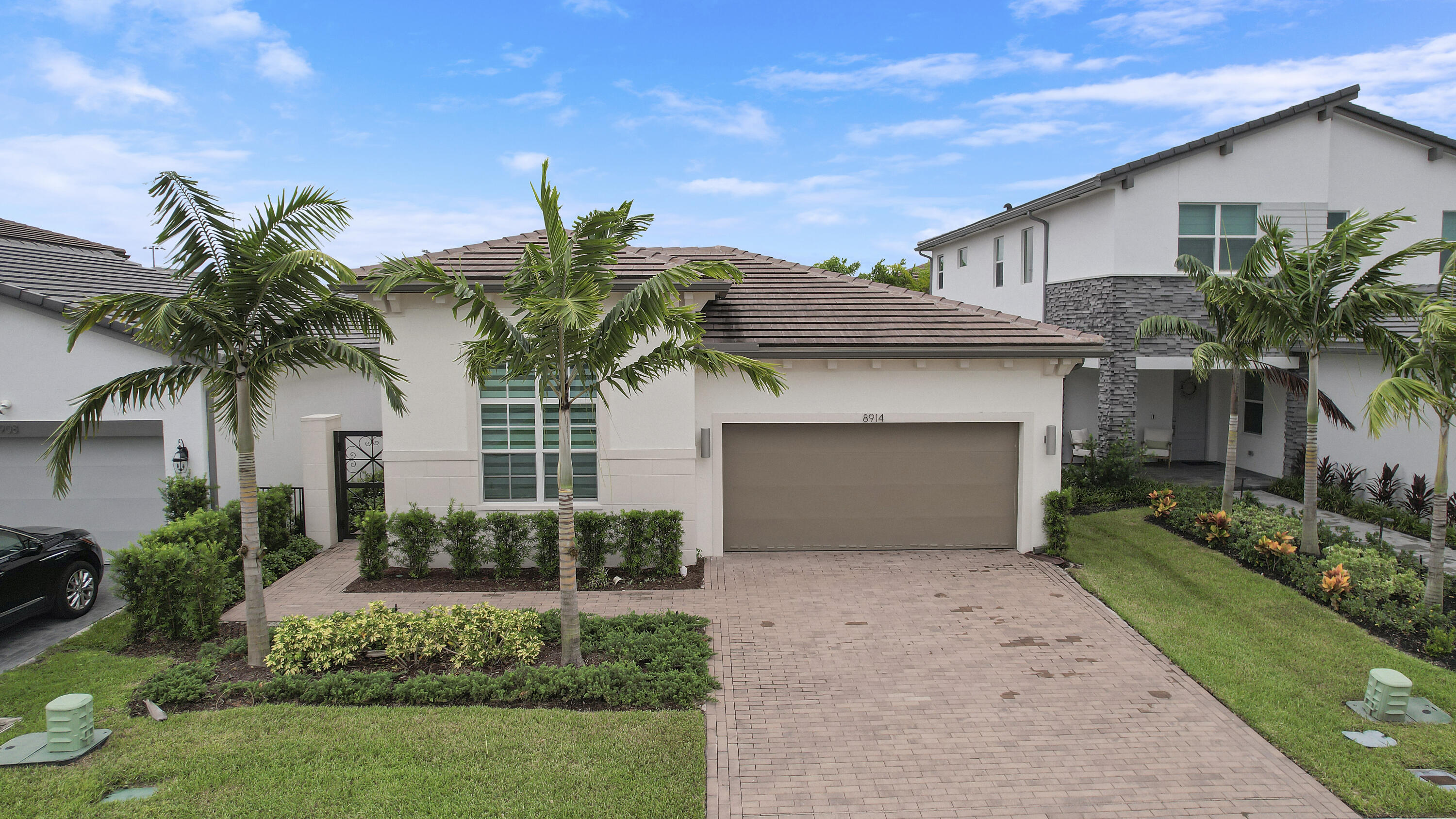 3BR – SingleFamilyResidence at 8914 Kingsmoor Way