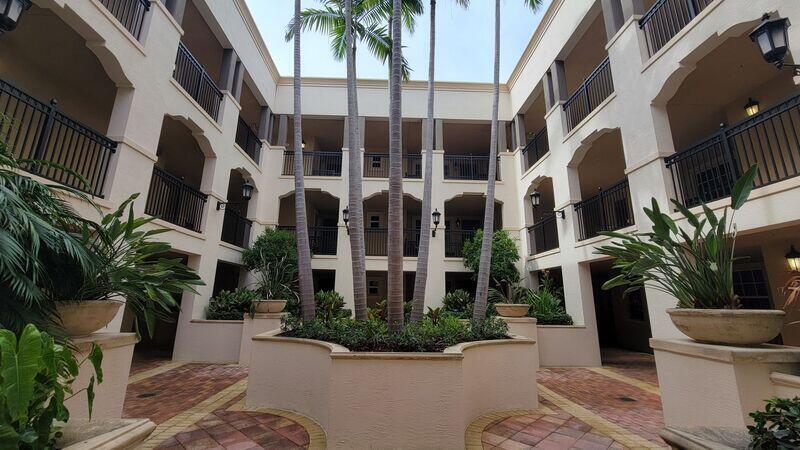 2BR – Condominium at 4445 El Mar Drive #303