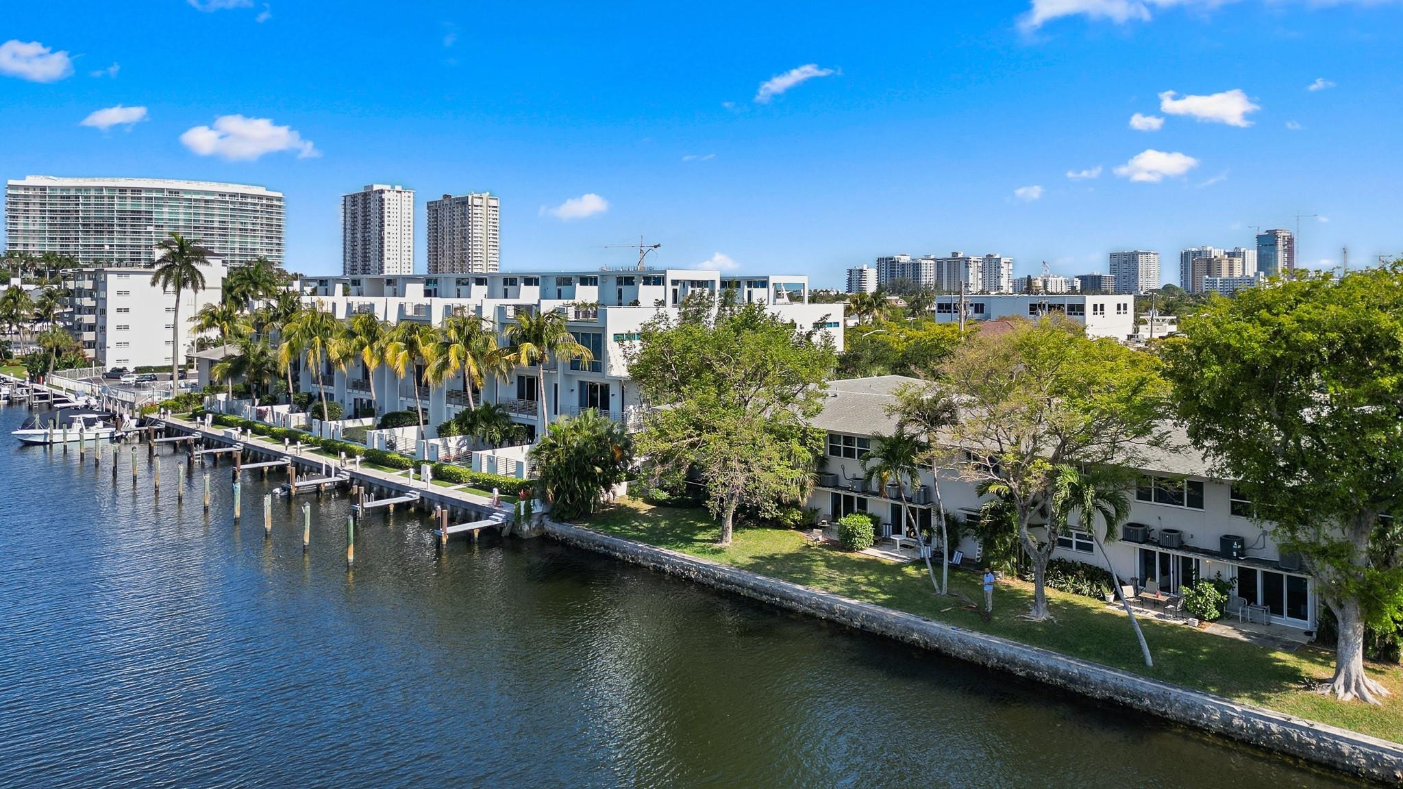 2BR – Condominium at 2701 NE 1st Street #106