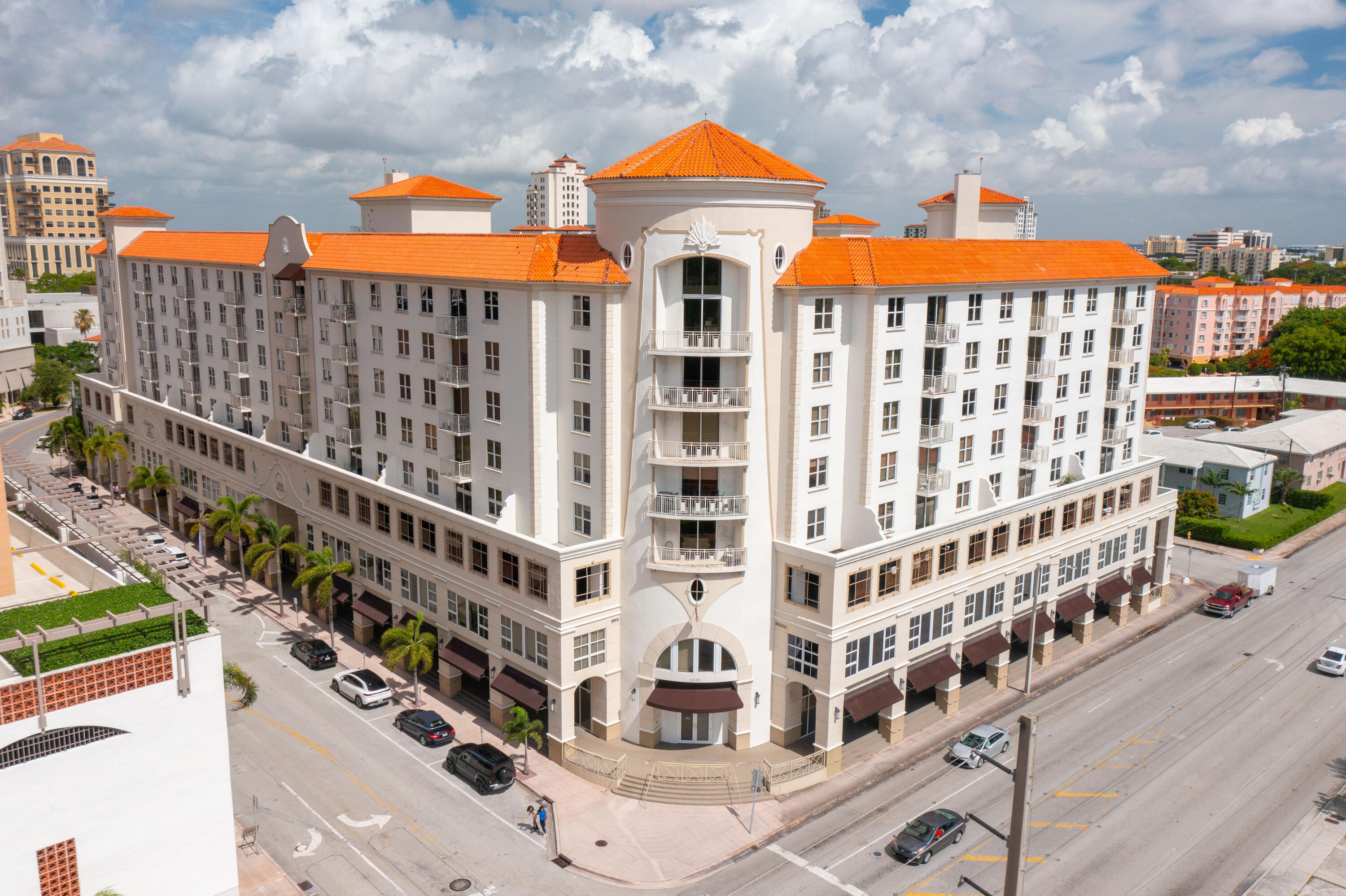 2BR – Condominium at 2030 S Douglas Road #807