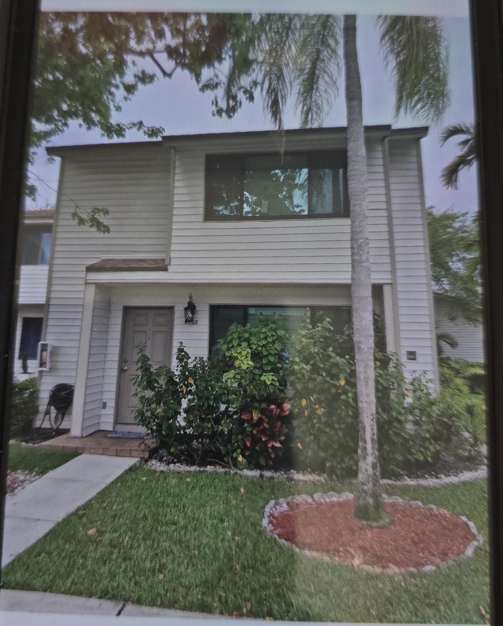 3BR – Townhouse at 9752 NW 37th Street #7g