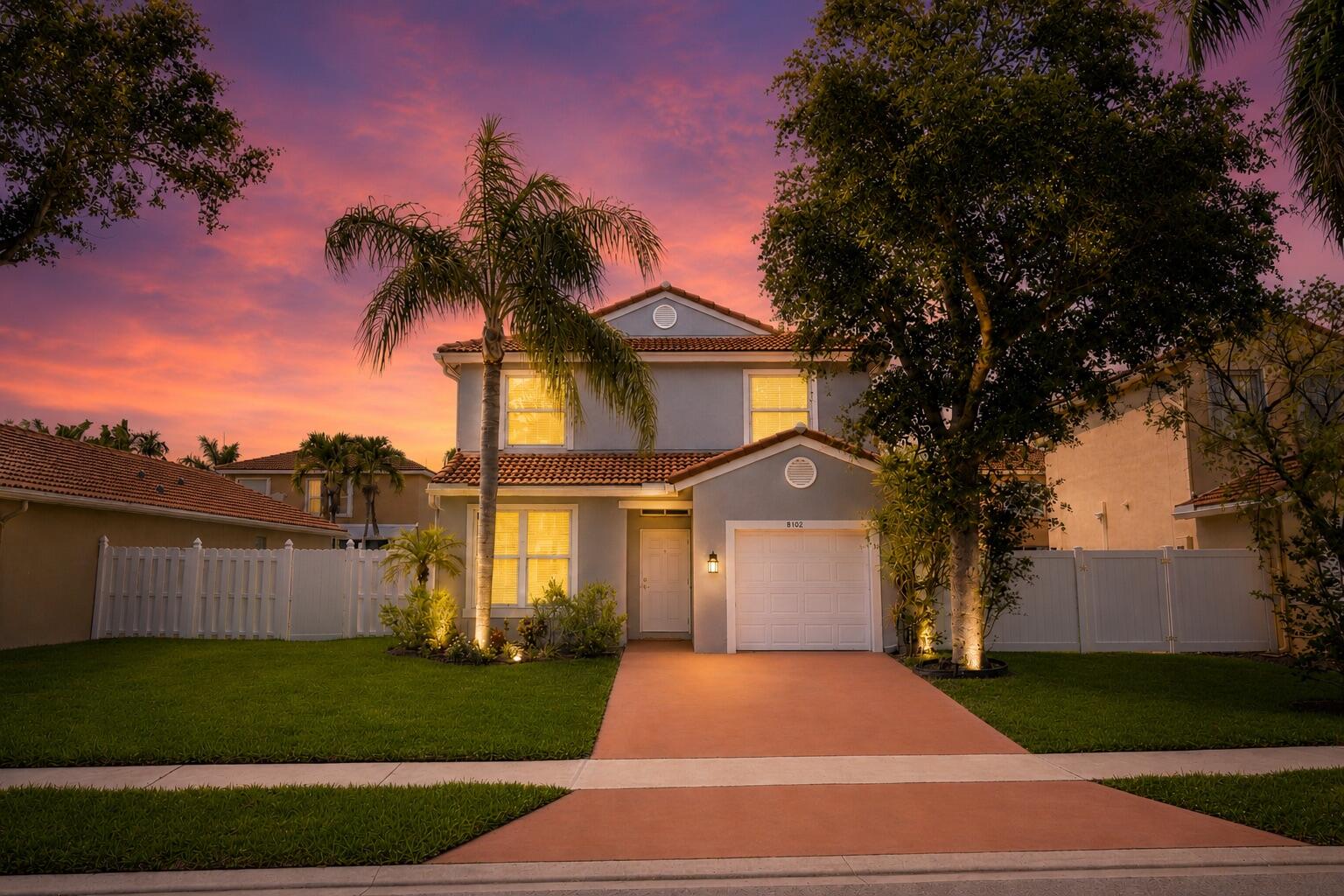 3BR – SingleFamilyResidence at 8102 Pelican Harbour Drive