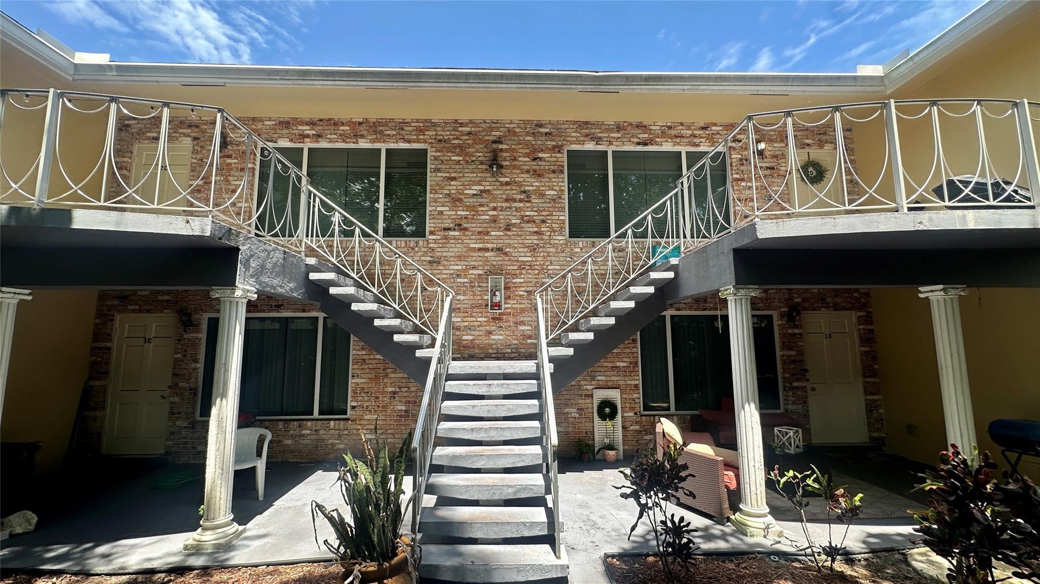 2BR – Apartment at 1900 NE 29th Street #2c