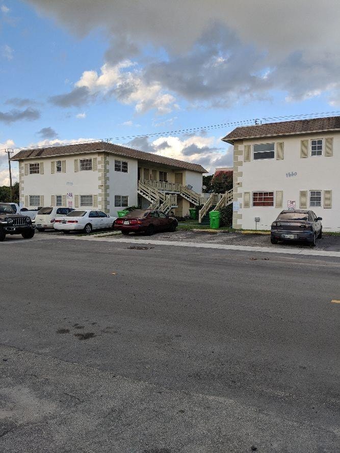2BR – Apartment at 1670 NW 58th Terrace
