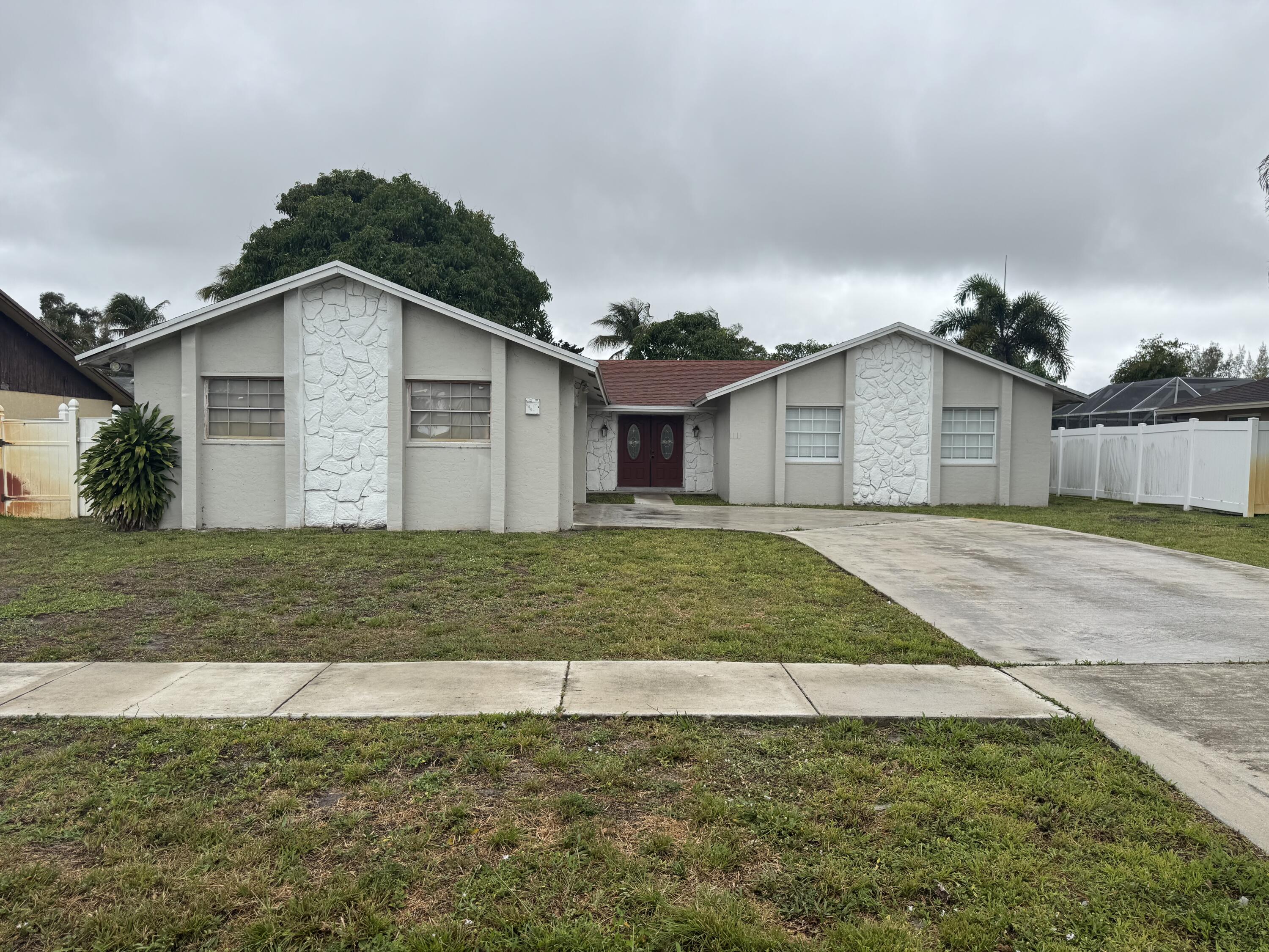 5BR – SingleFamilyResidence at 589 Cashiers Drive