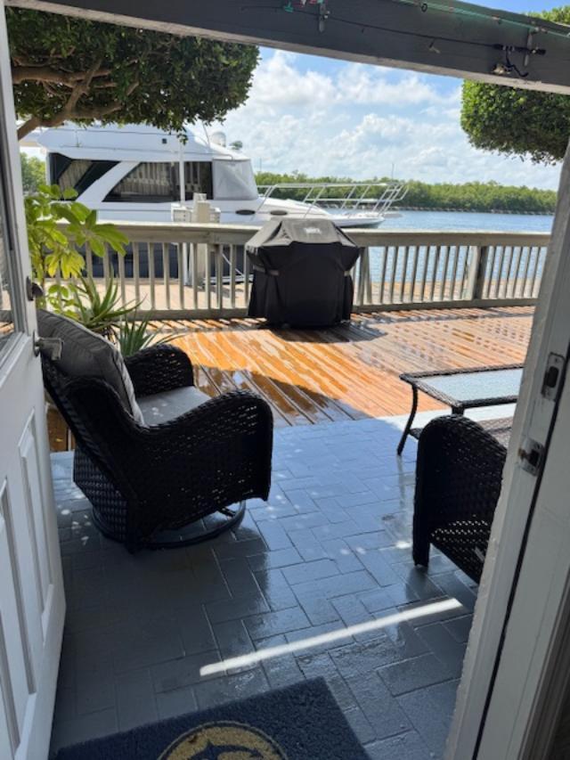 1BR – Condominium at 1800 N Ocean Drive #203