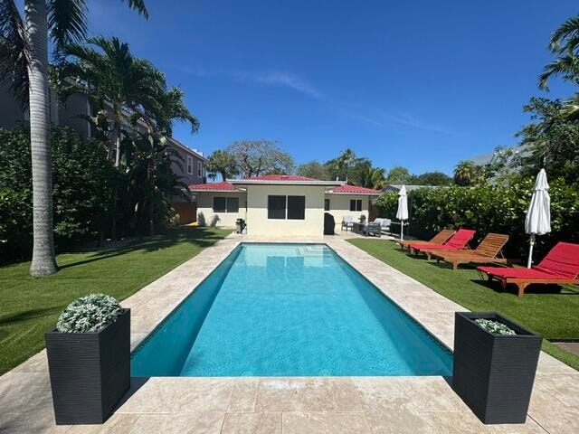3BR – SingleFamilyResidence at 632 SW 8th Avenue