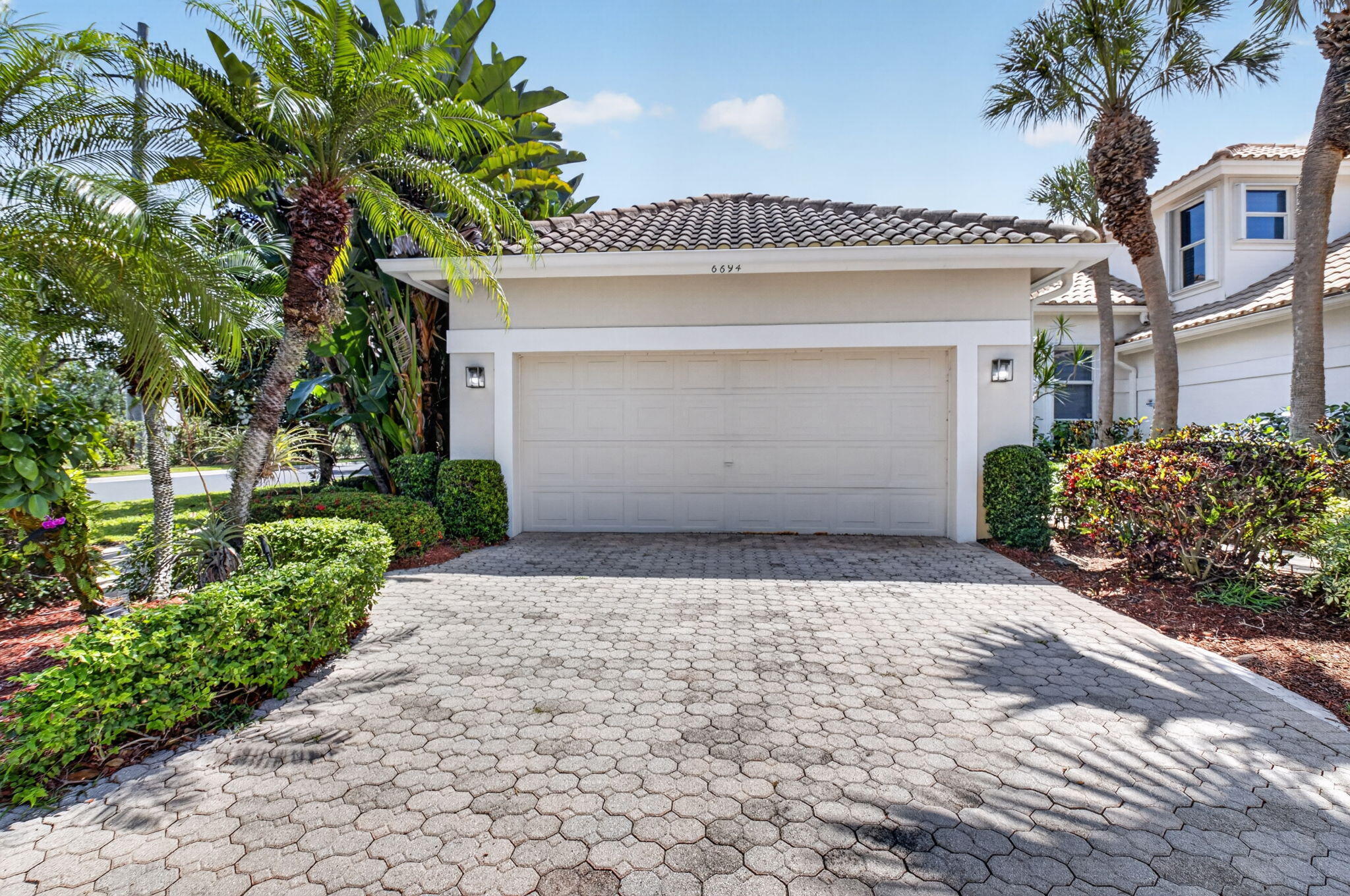 3BR – SingleFamilyResidence at 6694 NW 26th Way