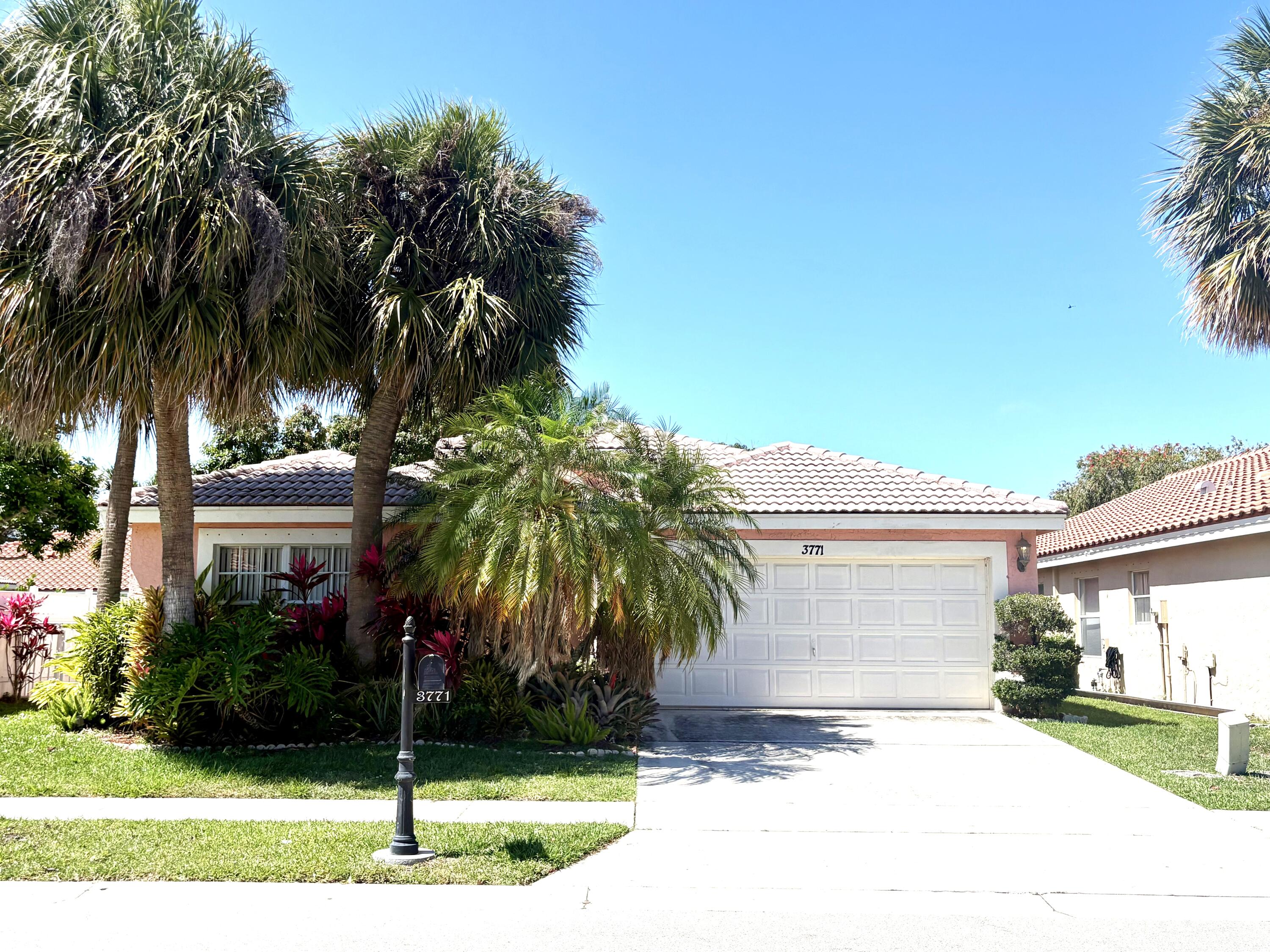 3BR – SingleFamilyResidence at 3771 Newport Avenue
