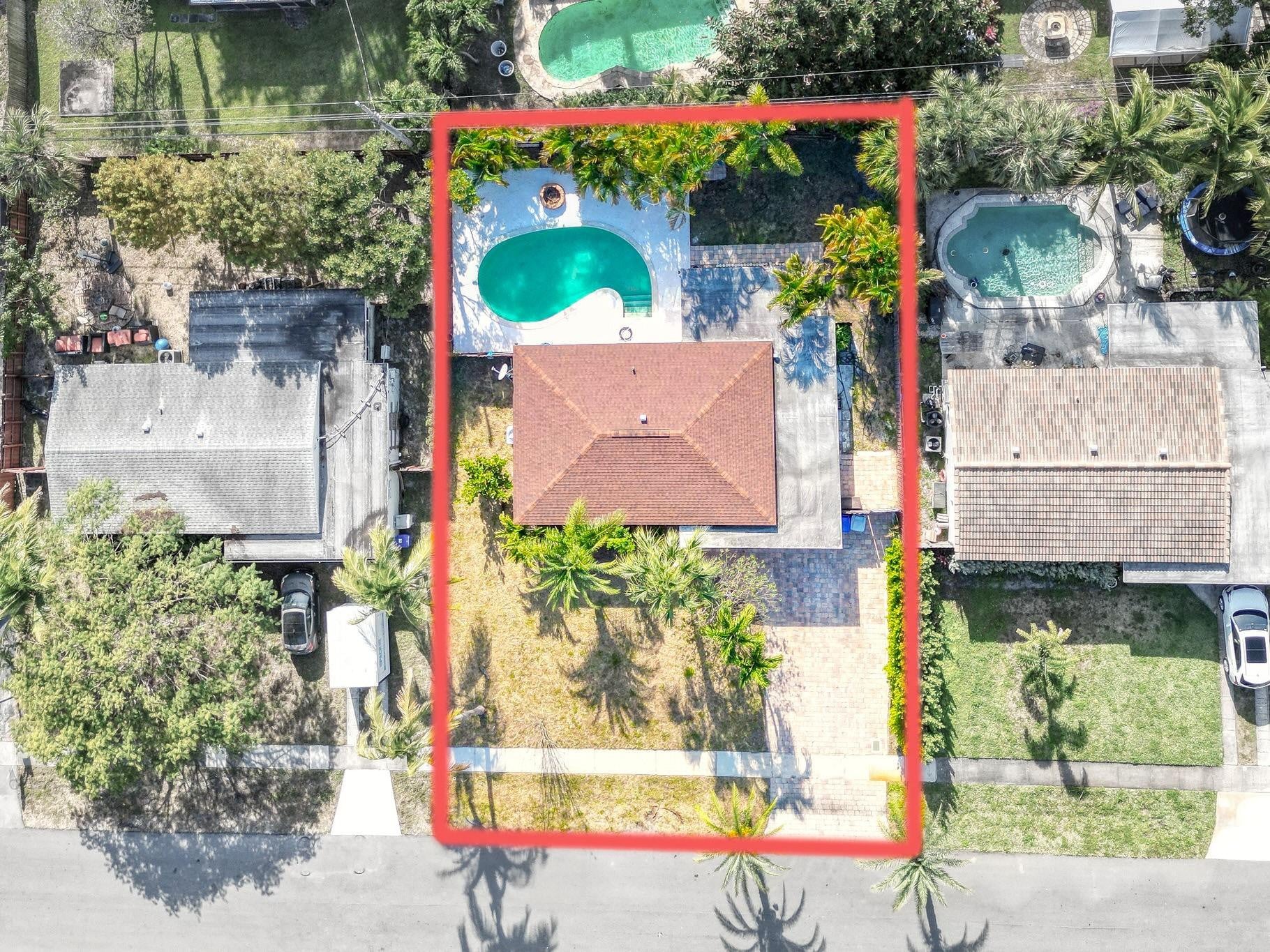 3BR – SingleFamilyResidence at 1101 SW 1st Avenue
