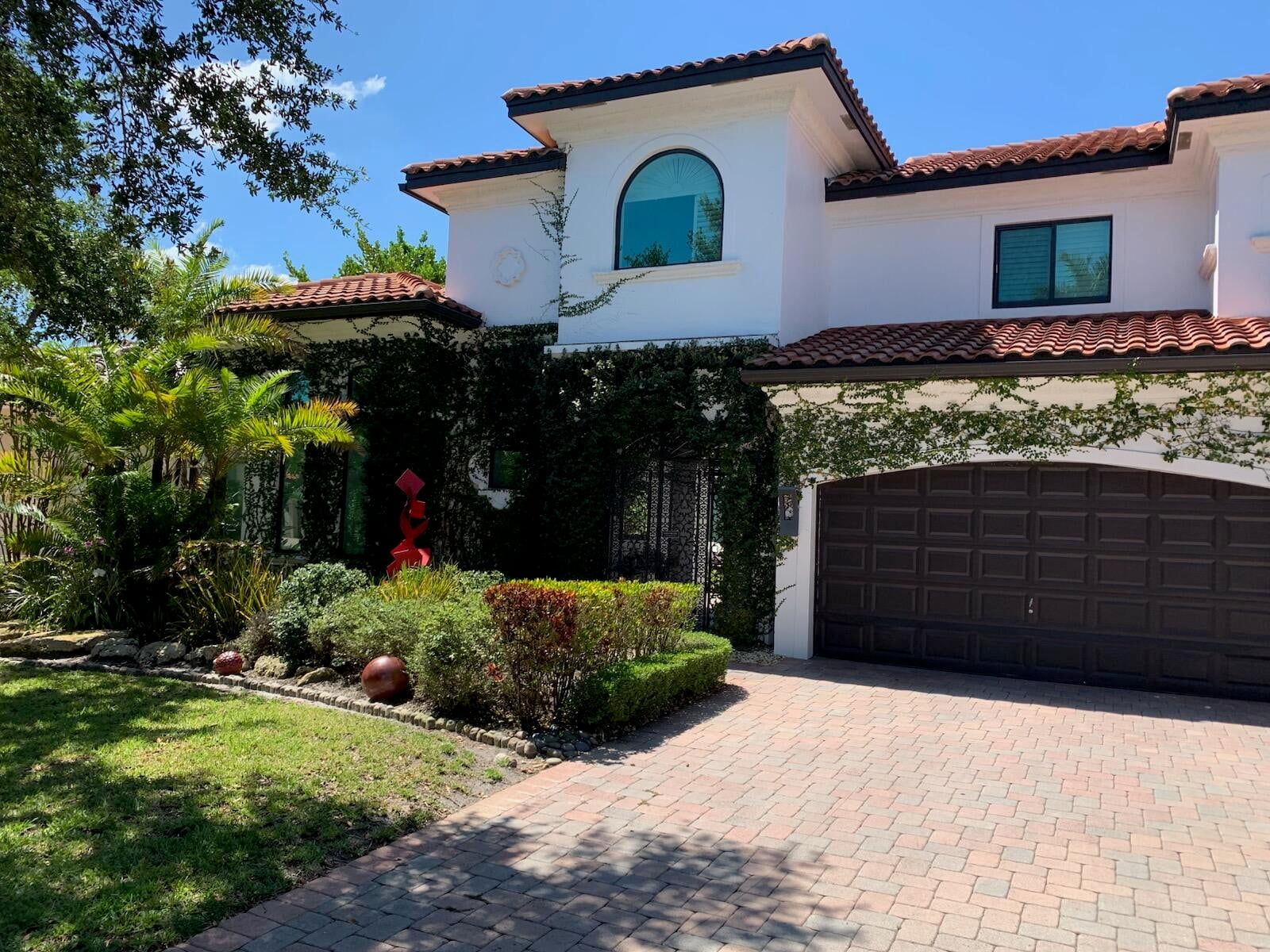 4BR – SingleFamilyResidence at 6179 Vía Venetia S