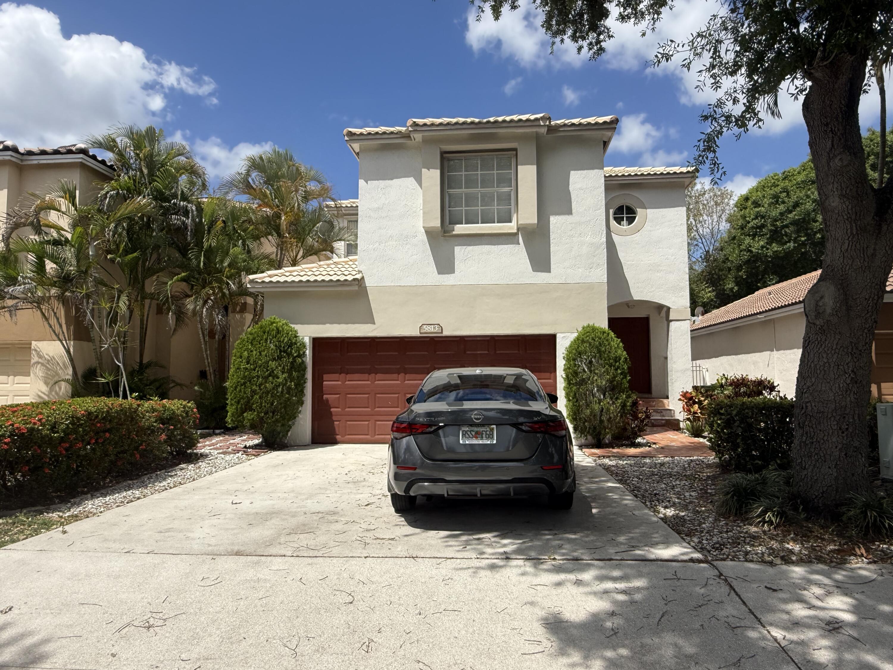 4BR – SingleFamilyResidence at 5813 Eagle Cay Lane