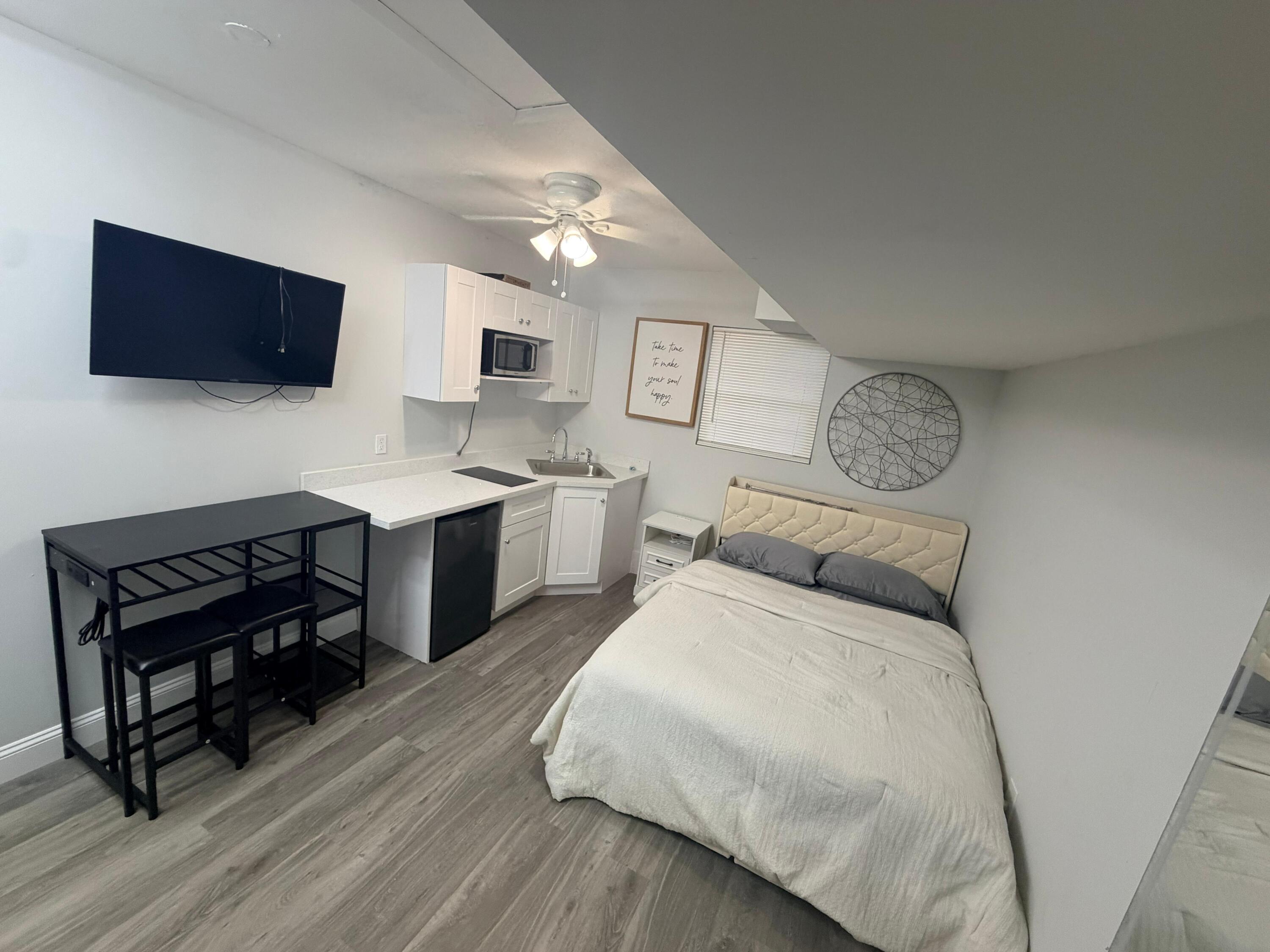 1BR – RNT at 5067 Sunrise Boulevard