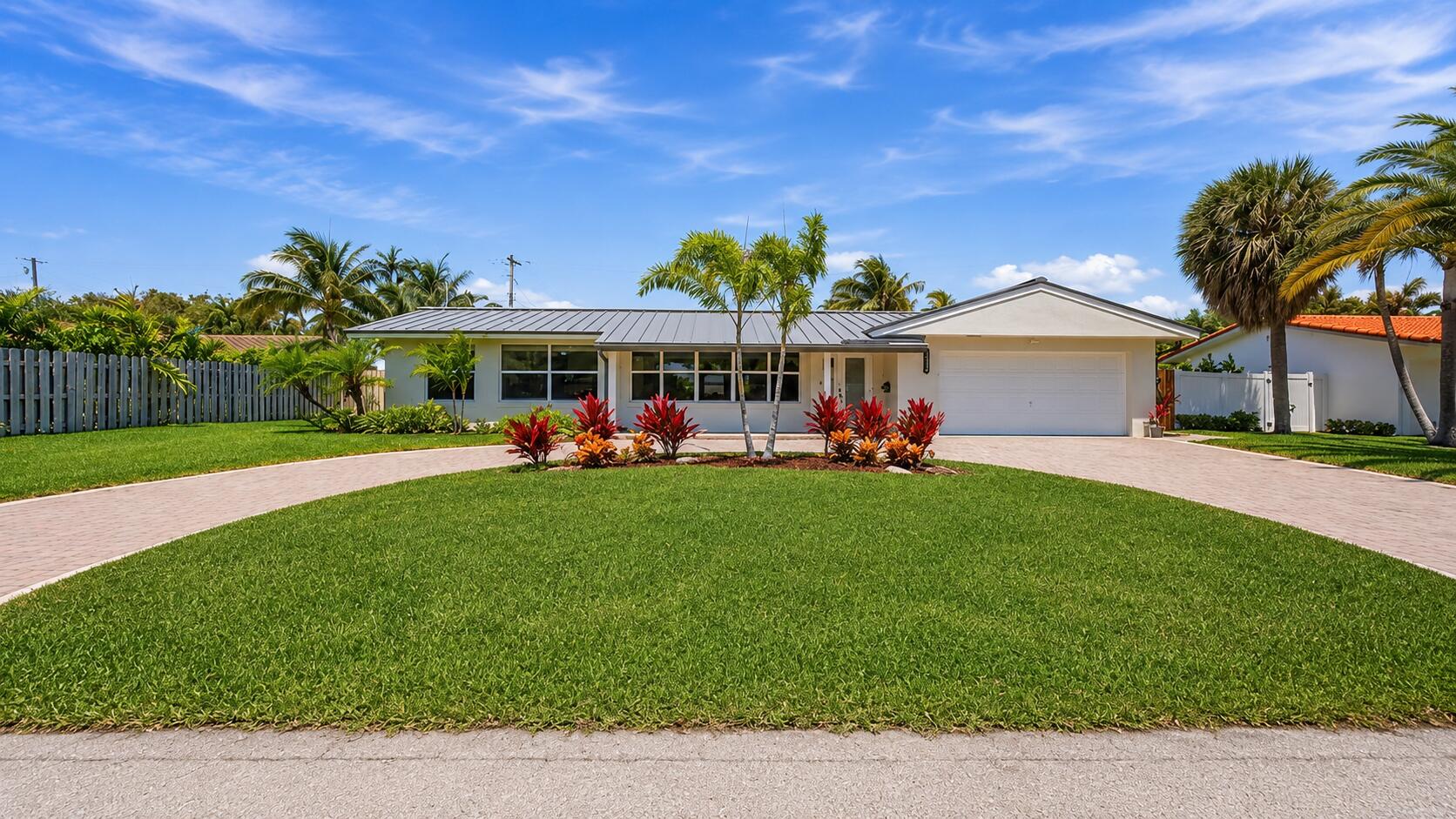 3BR – SingleFamilyResidence at 4111 NE 26th Terrace