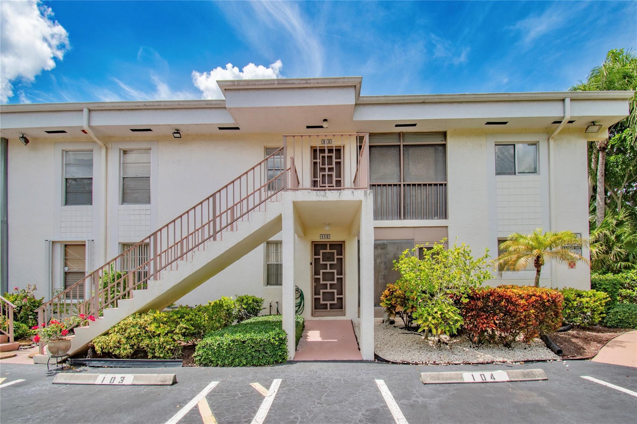 2BR – Condominium at 14895 Builtmore Way