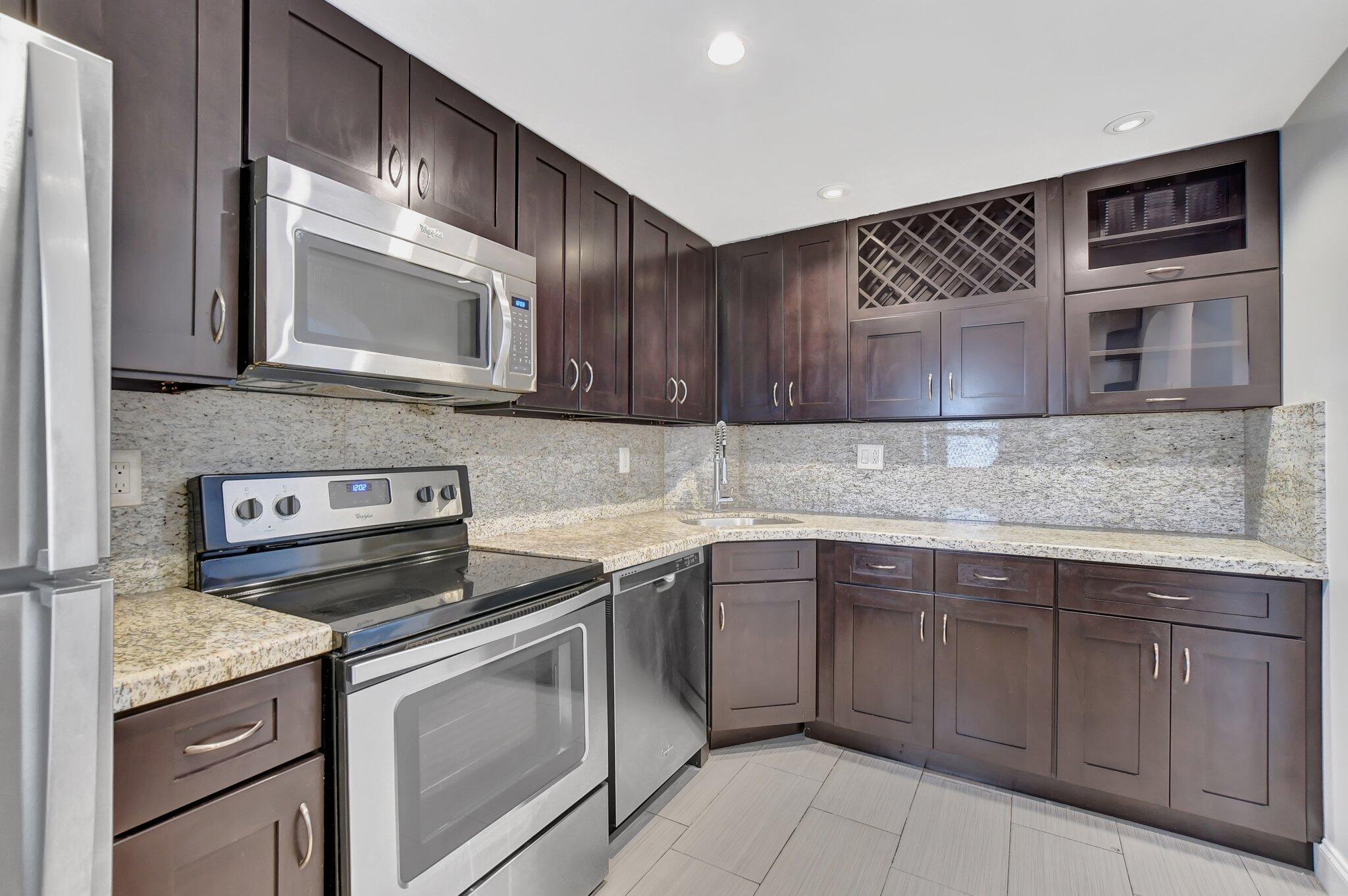 2BR – Condominium at 800 E Camino #4110