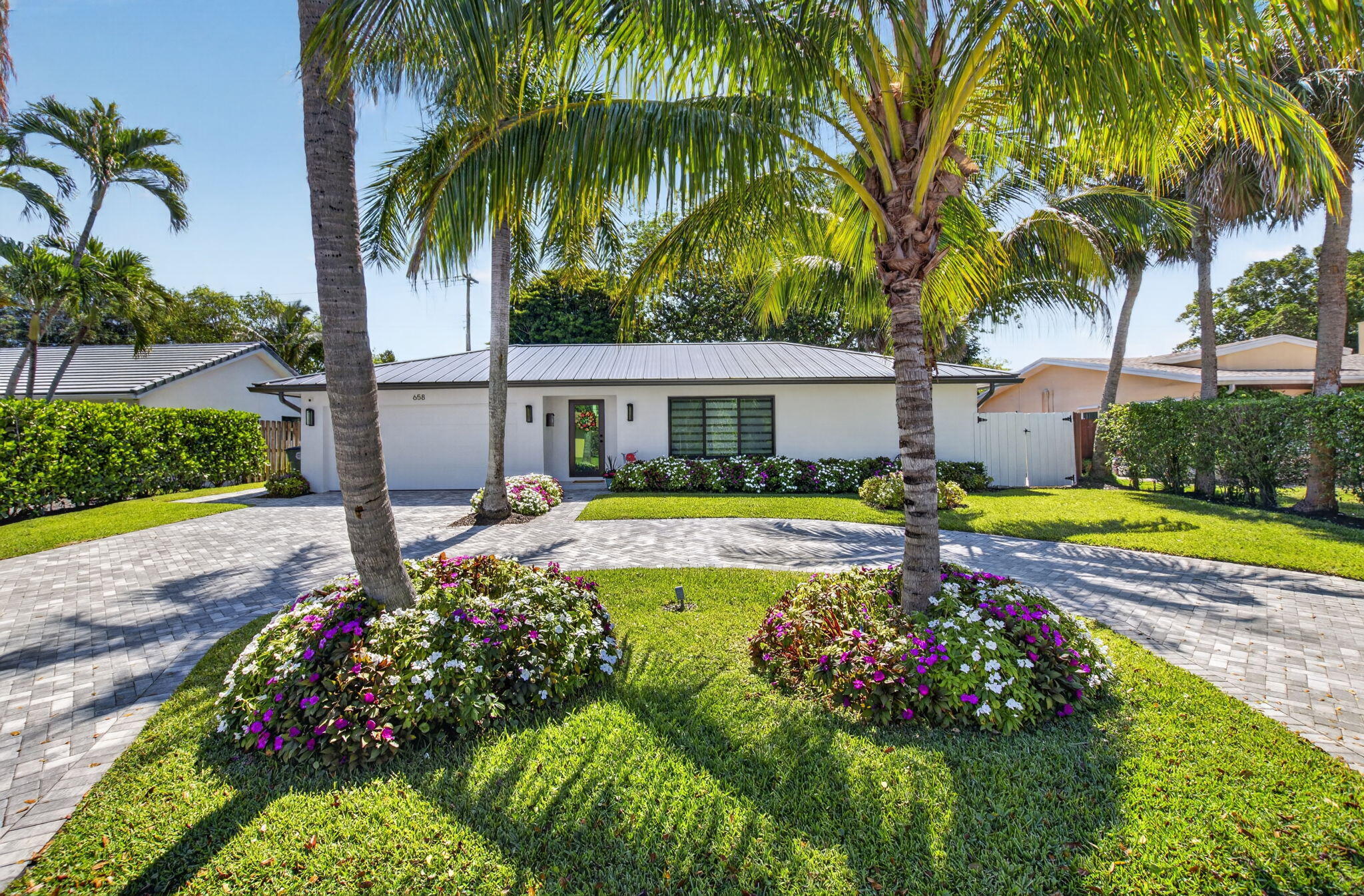 4BR – SingleFamilyResidence at 658 NW 7th Avenue
