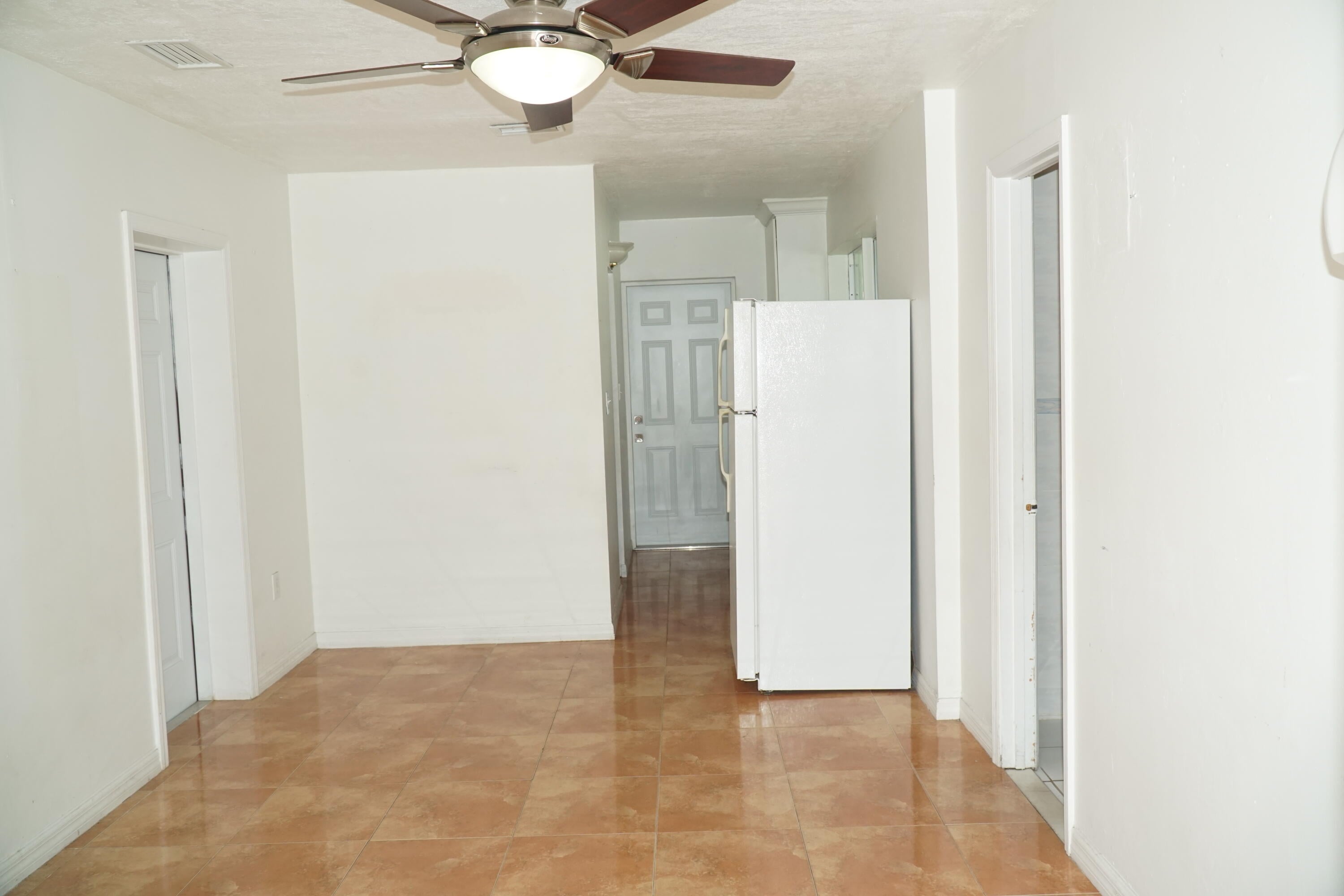 1BR – RNT at 3311 SW 105th Court