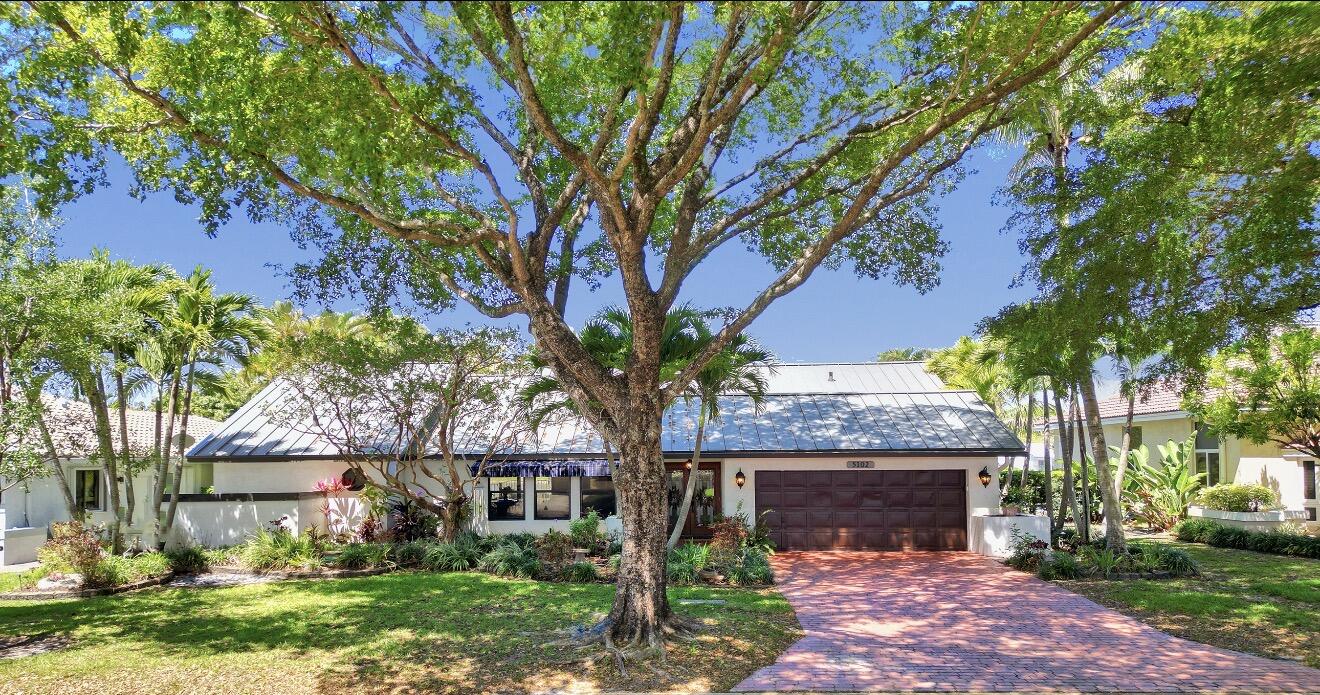4BR – SingleFamilyResidence at 5102 NW 59th Way