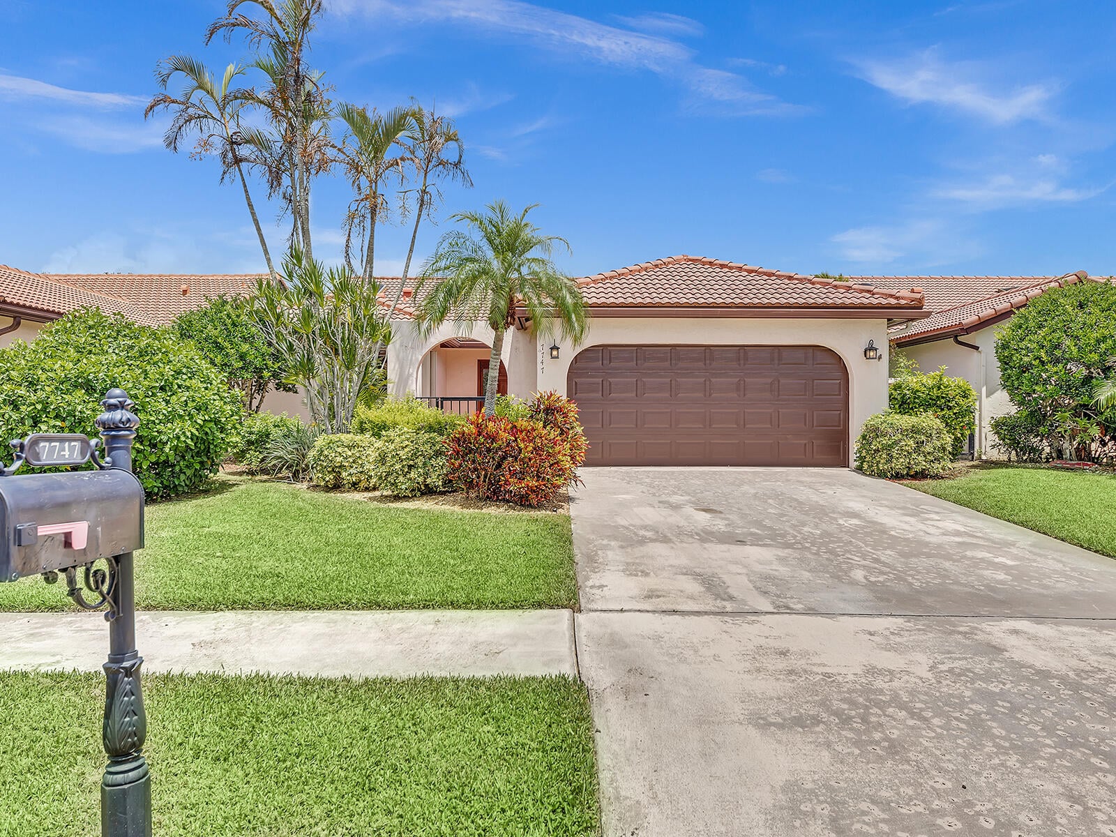 3BR – SingleFamilyResidence at 7747 Villa Nova Drive