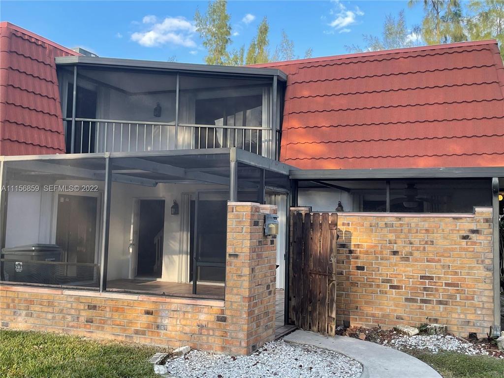 3BR – Townhouse at 4648 Suburban Pines Drive #4648