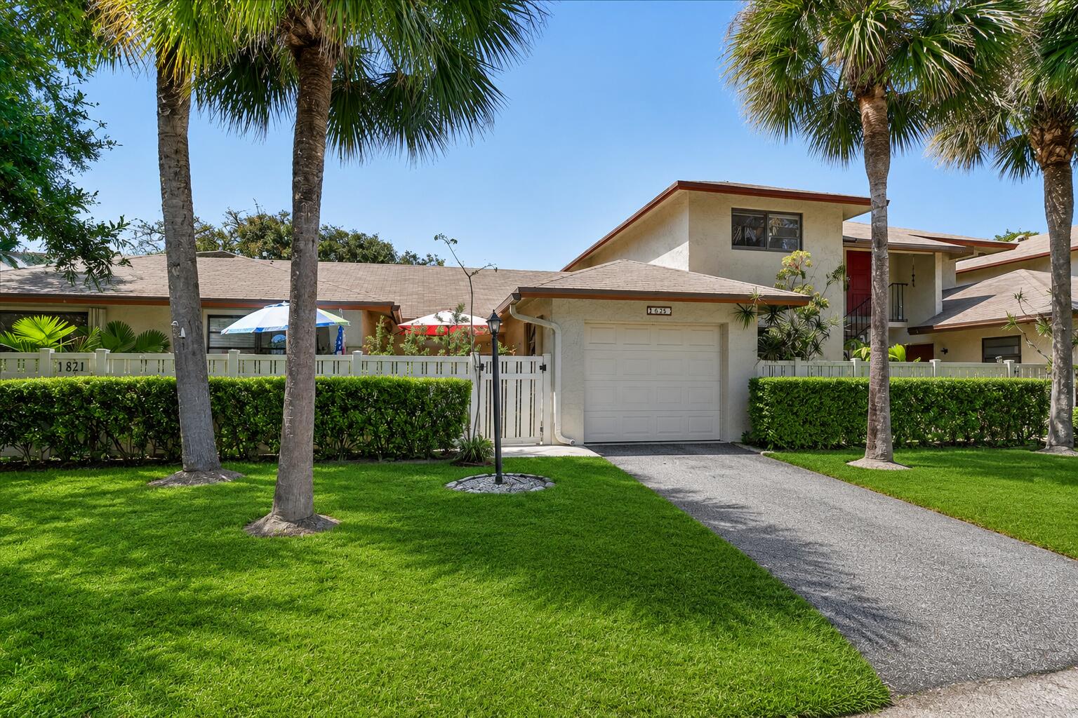 2BR – RNT at 1821 NE 40th Court #305