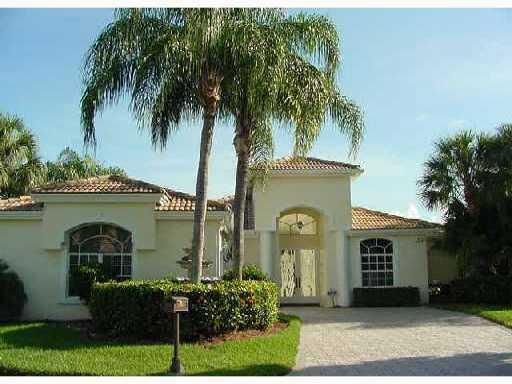 4BR – SingleFamilyResidence at 9067 Long Lake Palm Drive