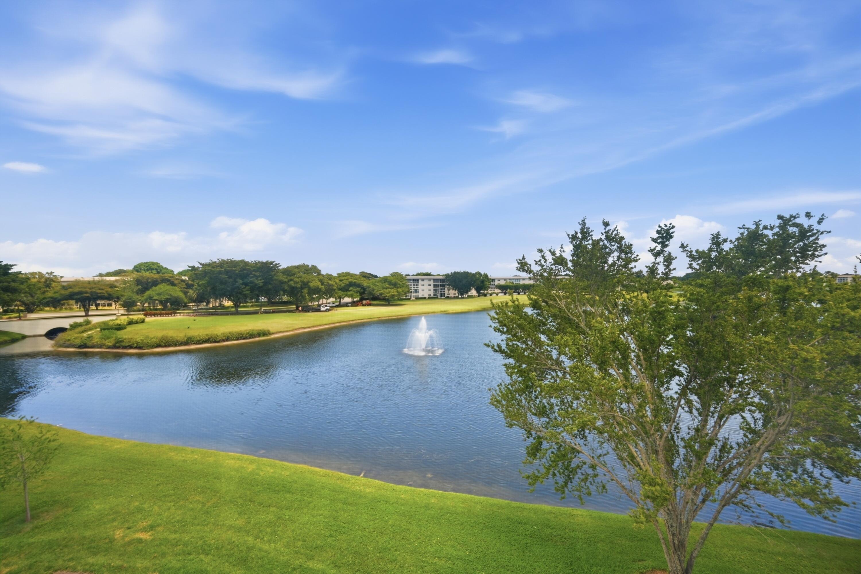 2BR – Condominium at 3204 Portofino Point #B4