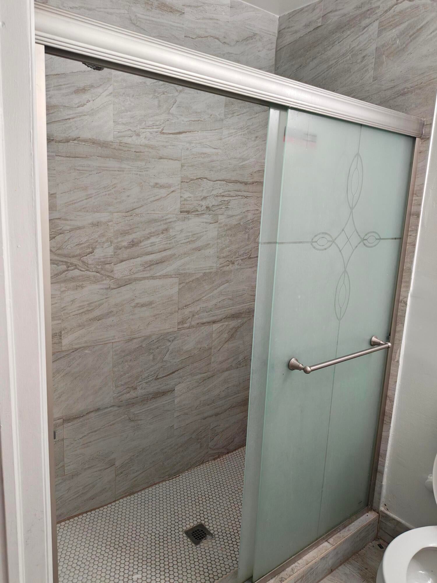 1BR – Apartment at 2238 Van Buren Street #4