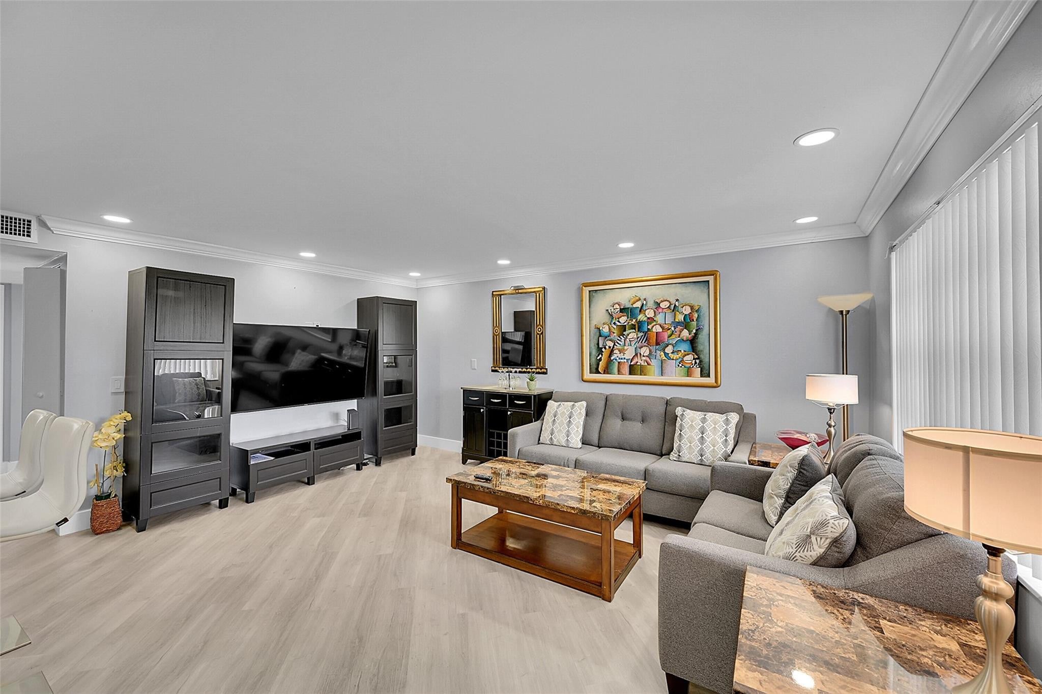 2BR – Condominium at 964 Normandy Trail #U