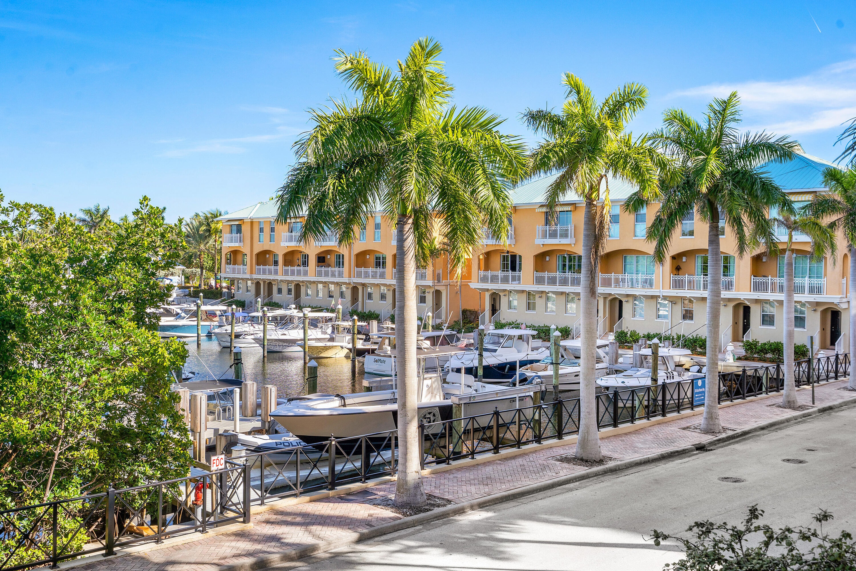 3BR – Condominium at 700 E Boynton Beach Boulevard #202